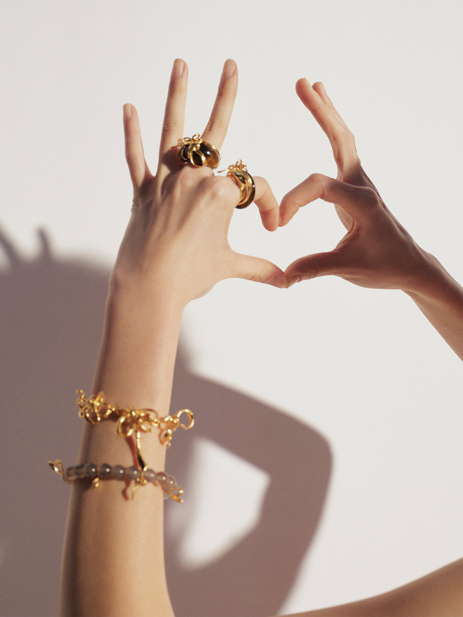 Accessories >