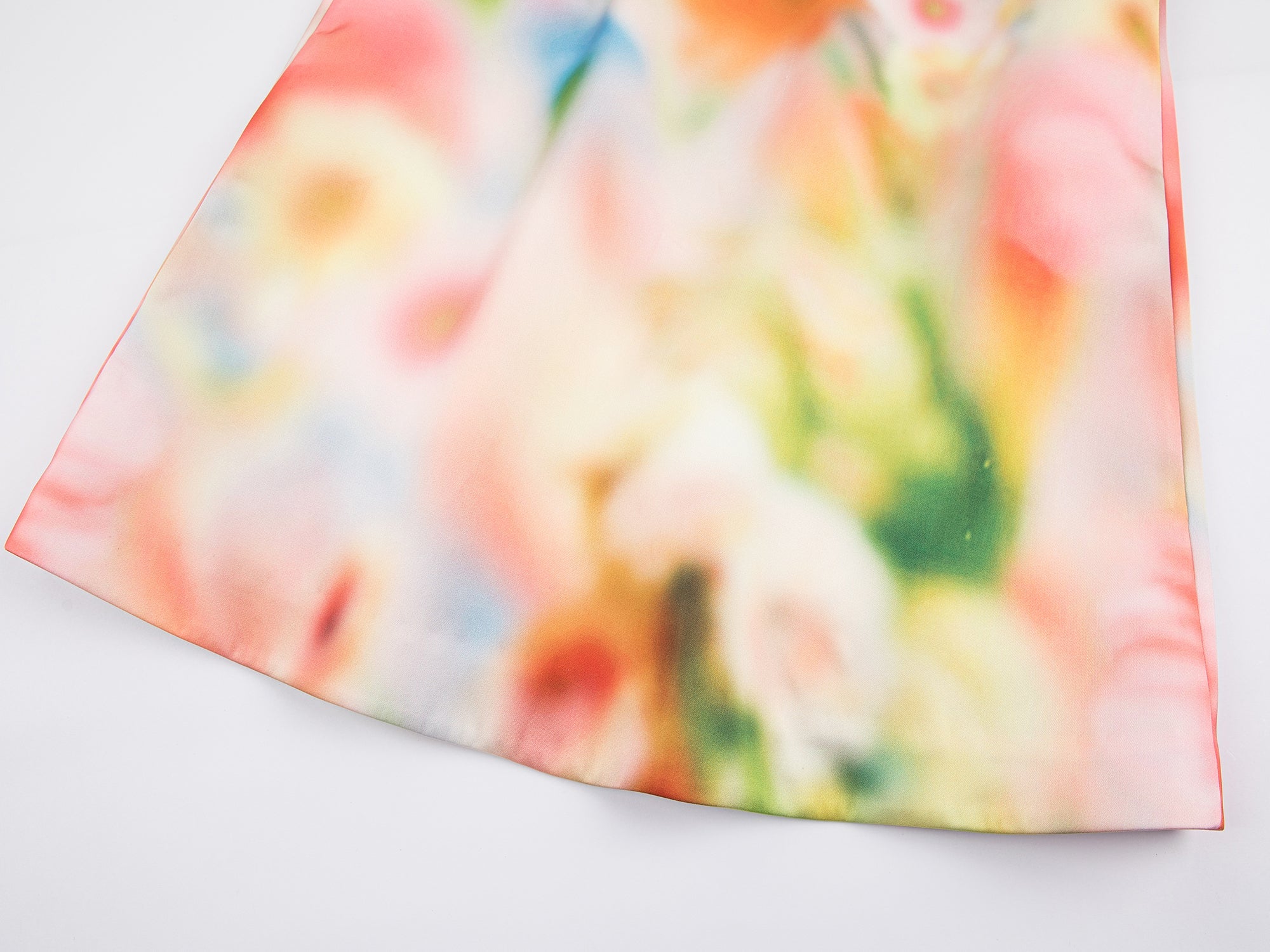 Blurred pastel pattern white bubble edge dress