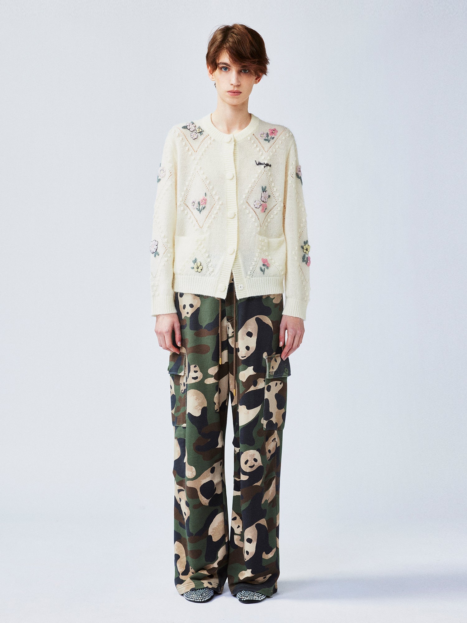 Diamond-pattern floral knit cardigan