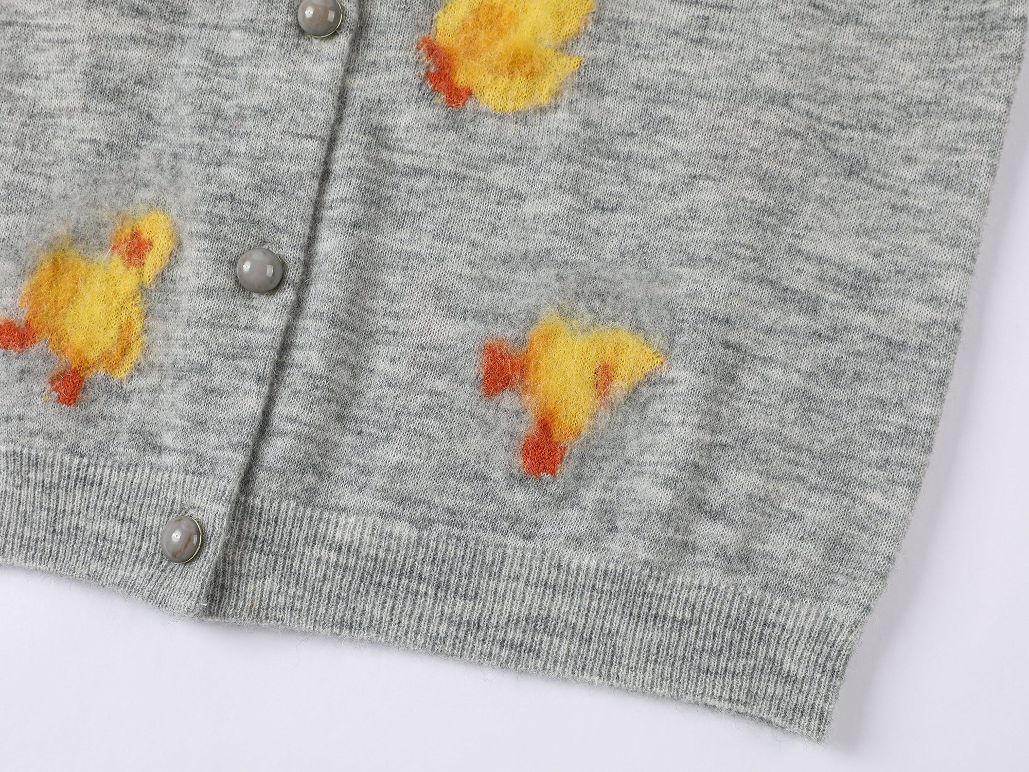 "I" duck round neck cardigan