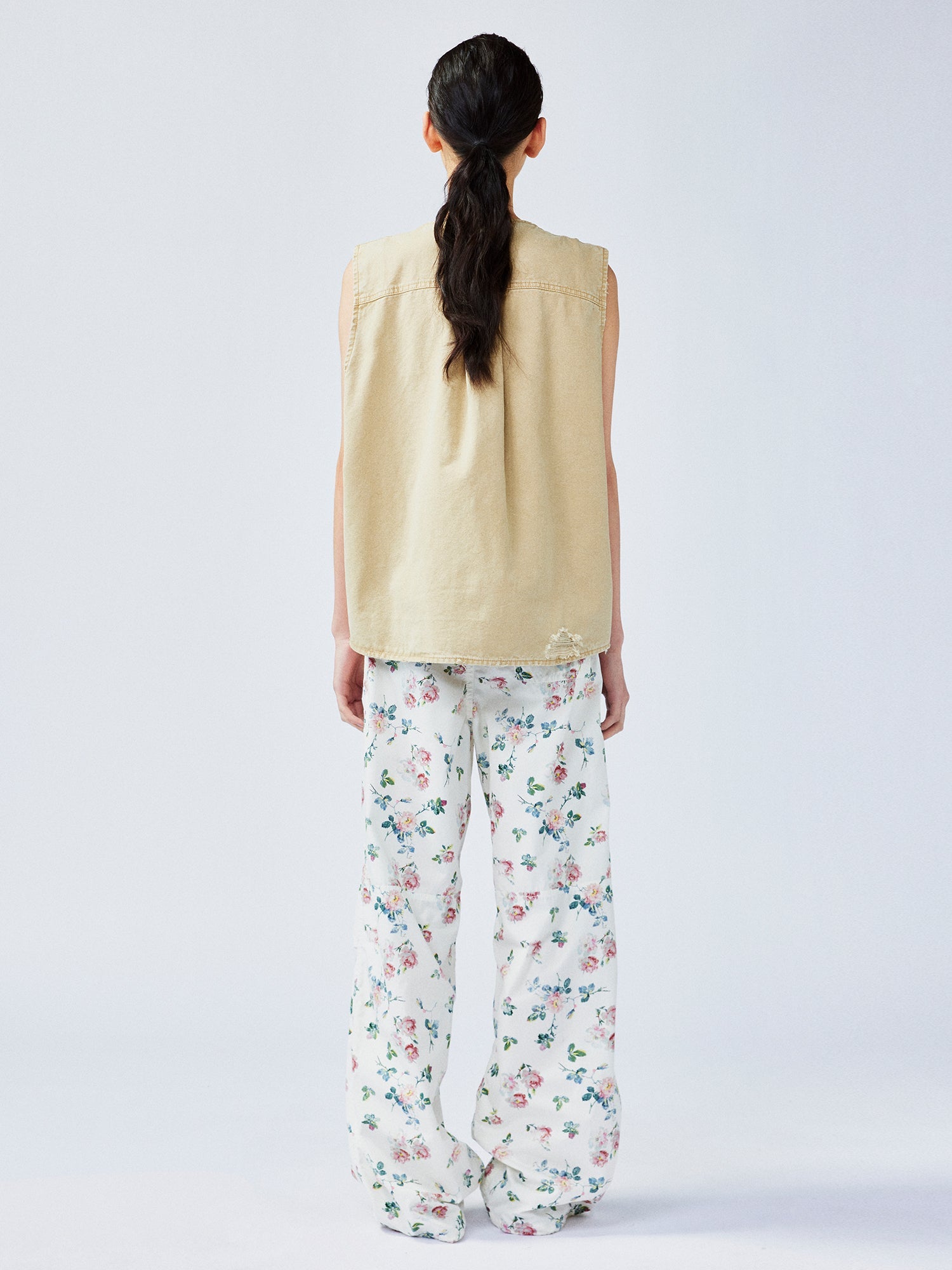 Romantic wallpaper floral parachute pants