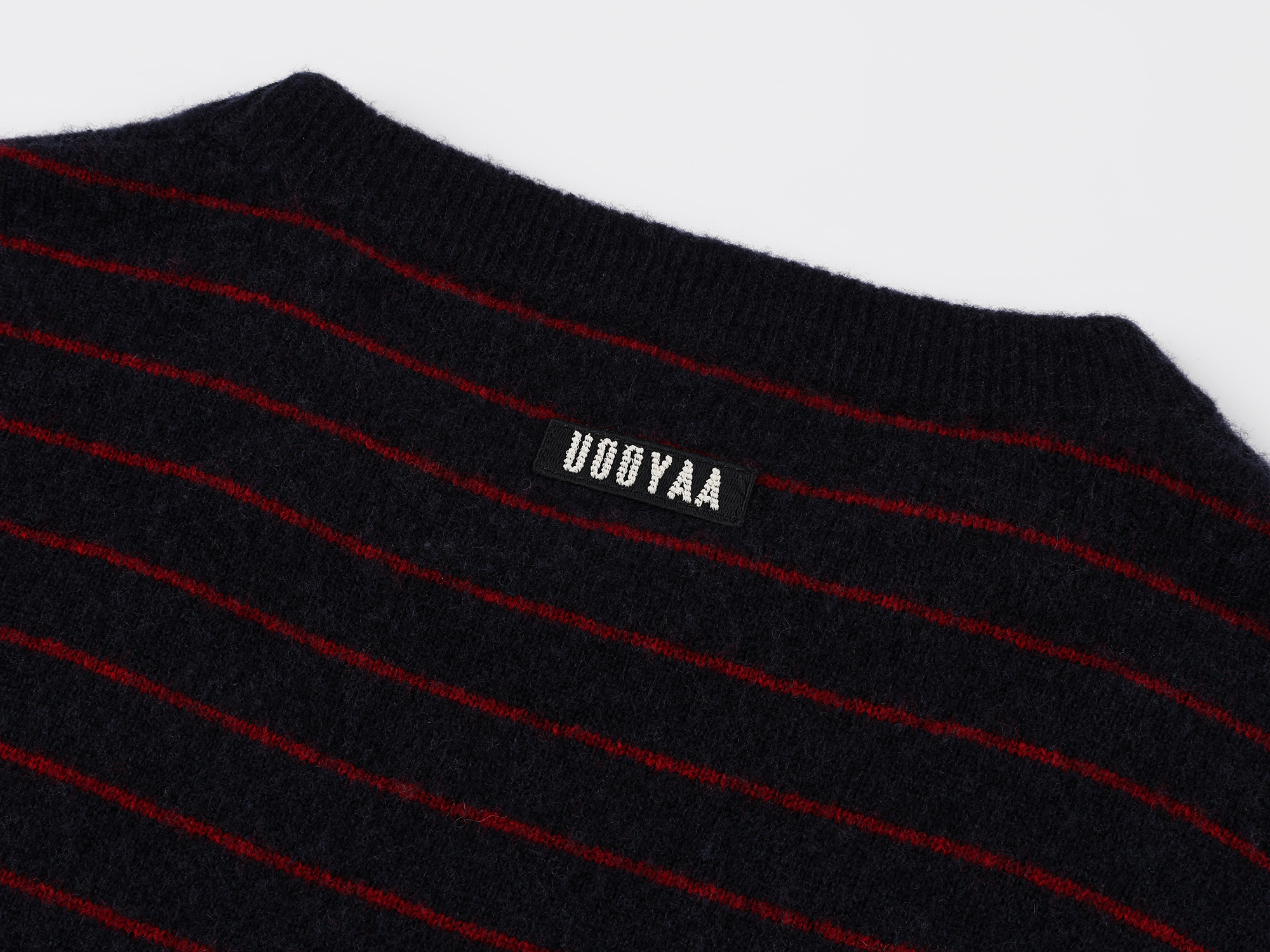 Traveling puppy print stripe sweater