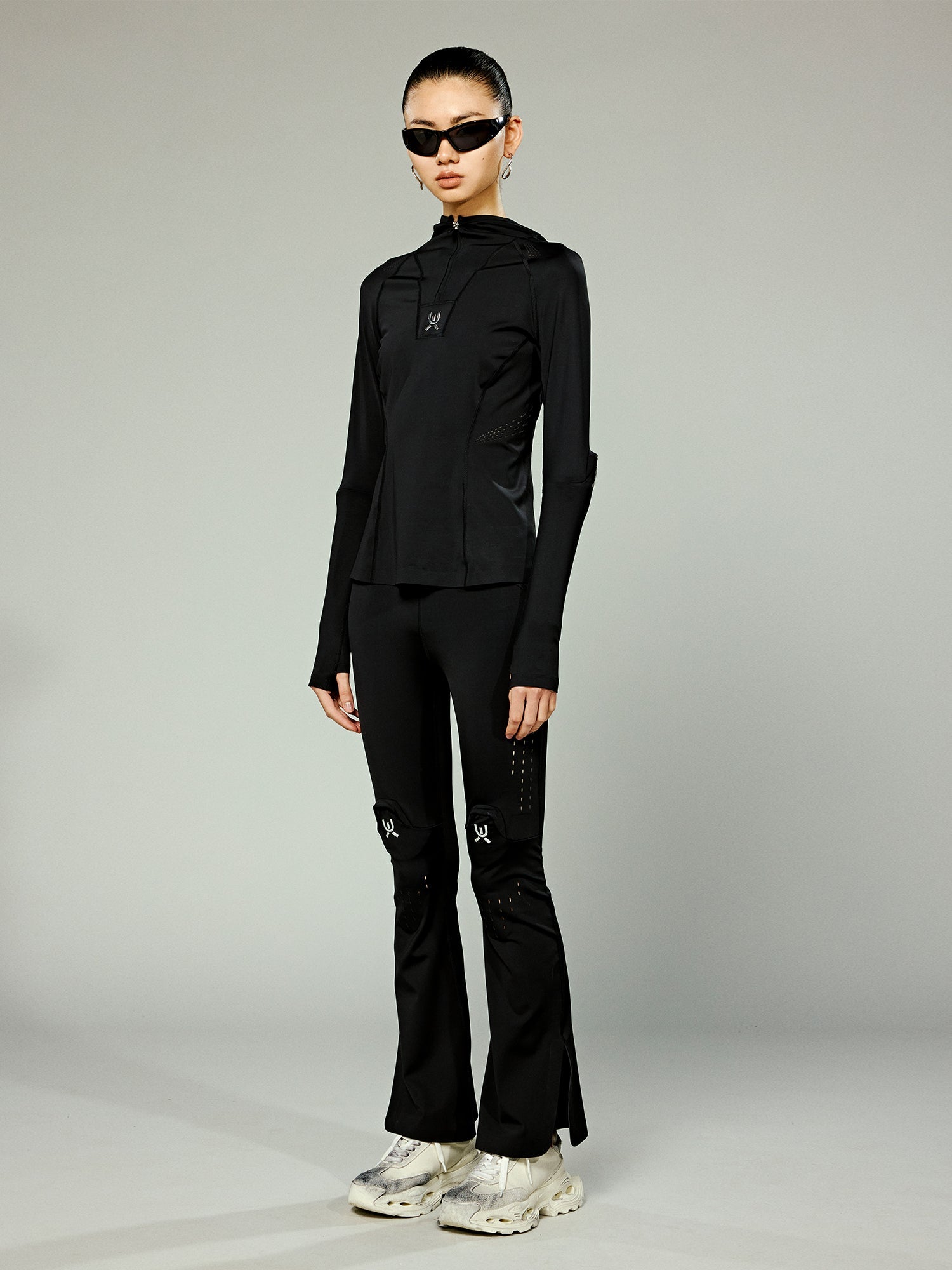 Urban functional fitted sports top