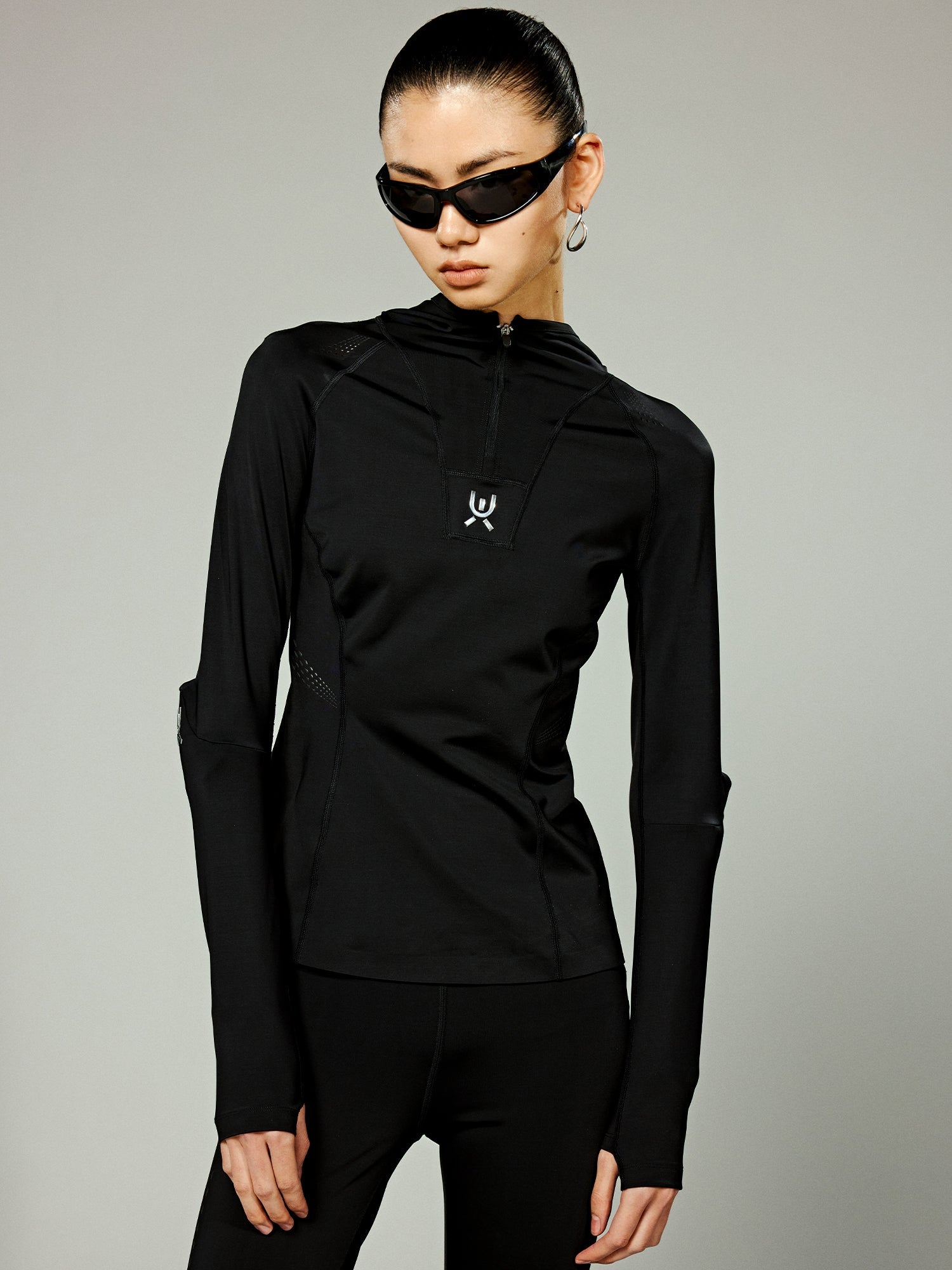 Urban functional fitted sports top