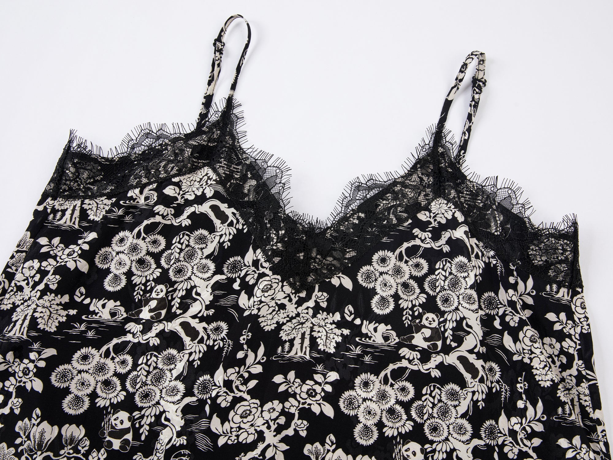 Playful Chinese-style floral print slip dress