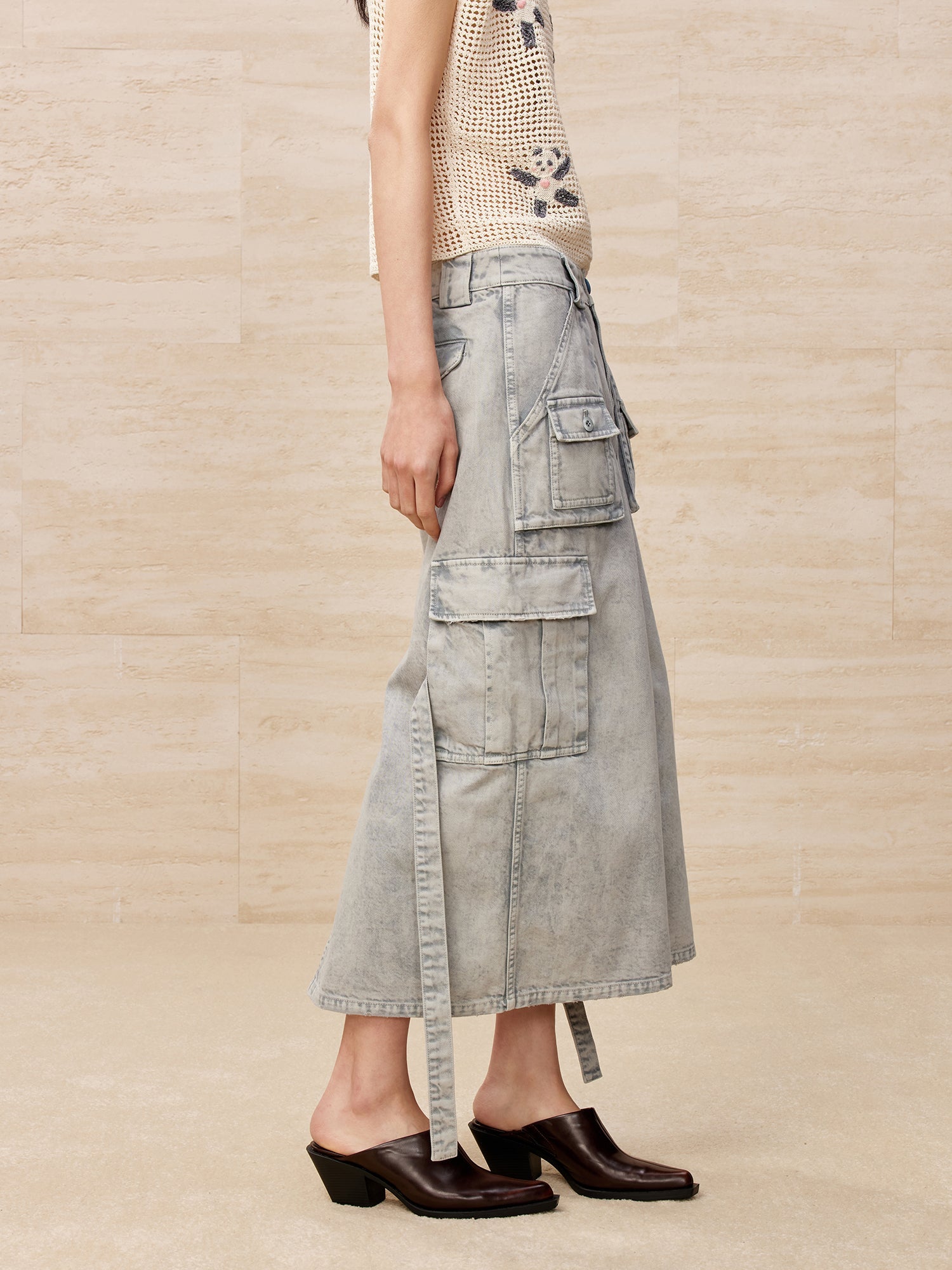 Washed denim cargo skirt