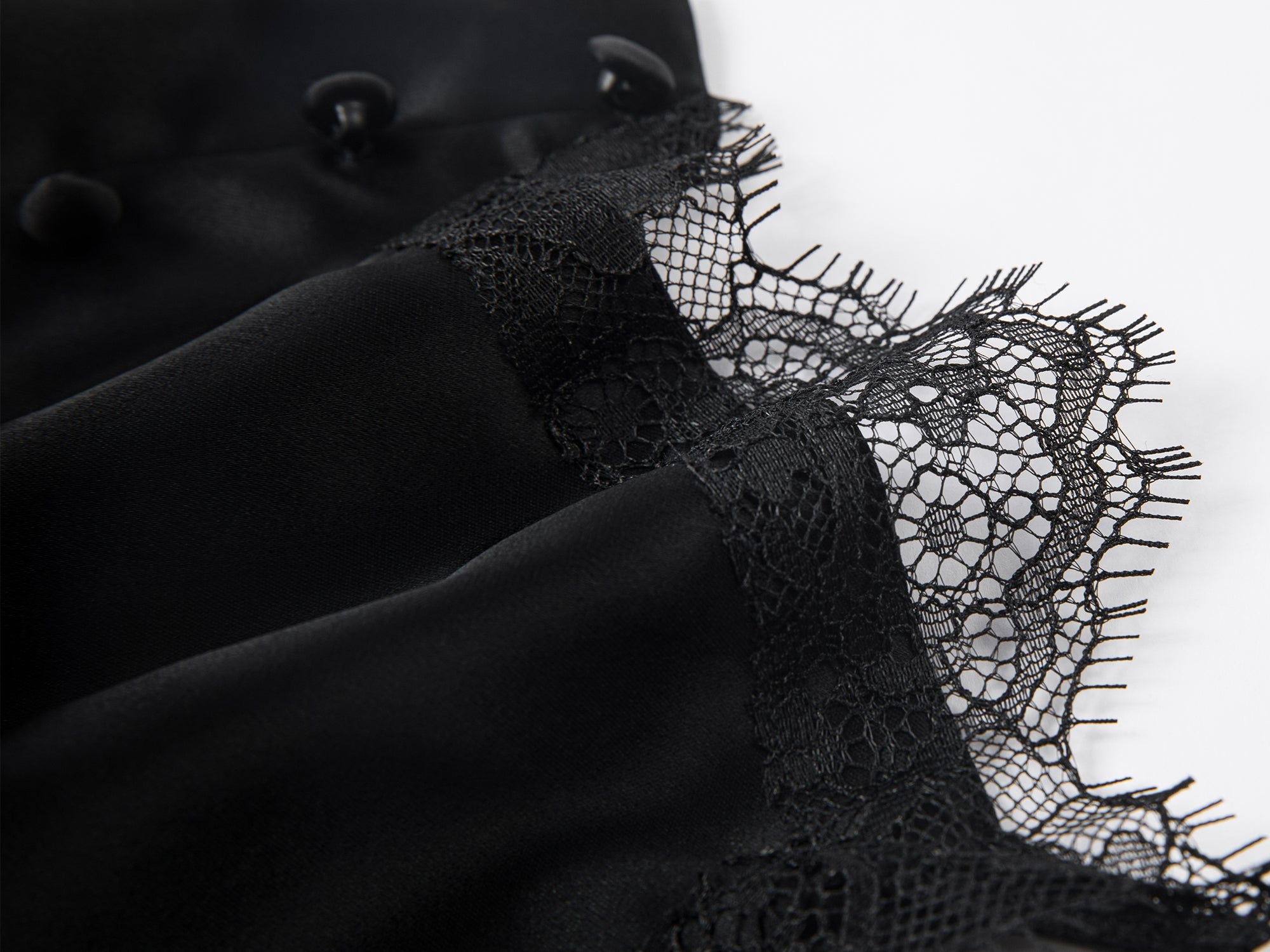 Lace-trimmed cami top in black