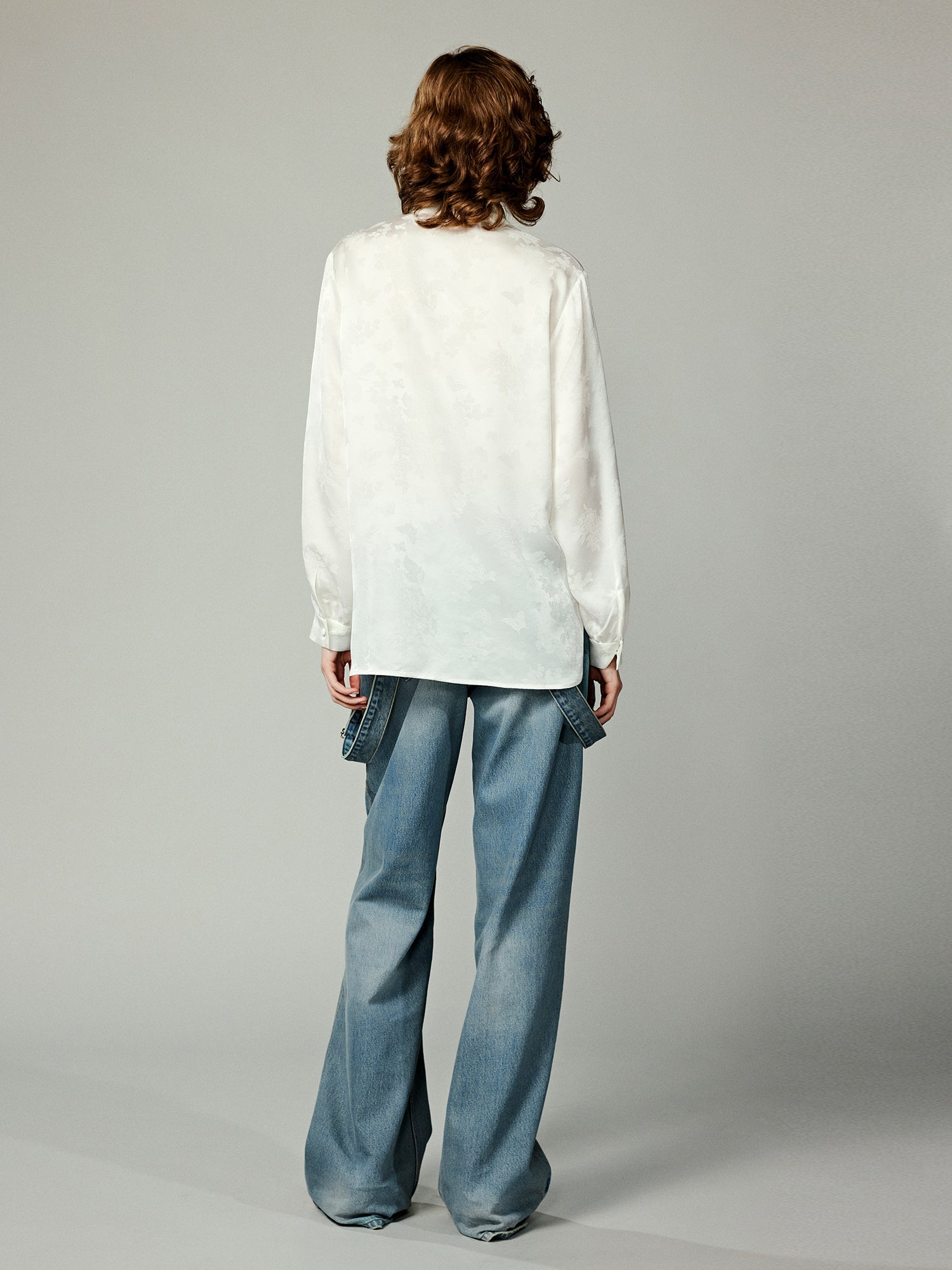 Modern chinese style mandarin collar blouse