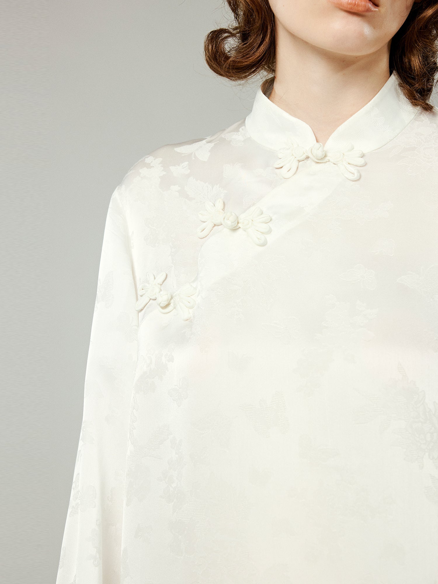 Modern chinese style mandarin collar blouse