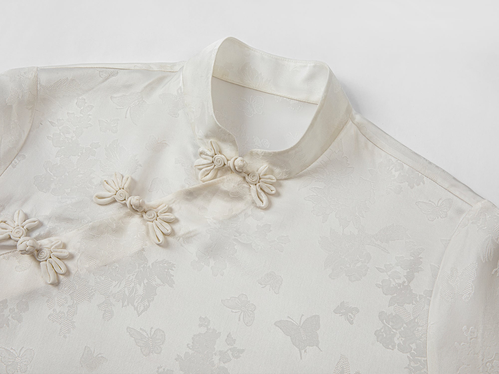 Modern chinese style mandarin collar blouse