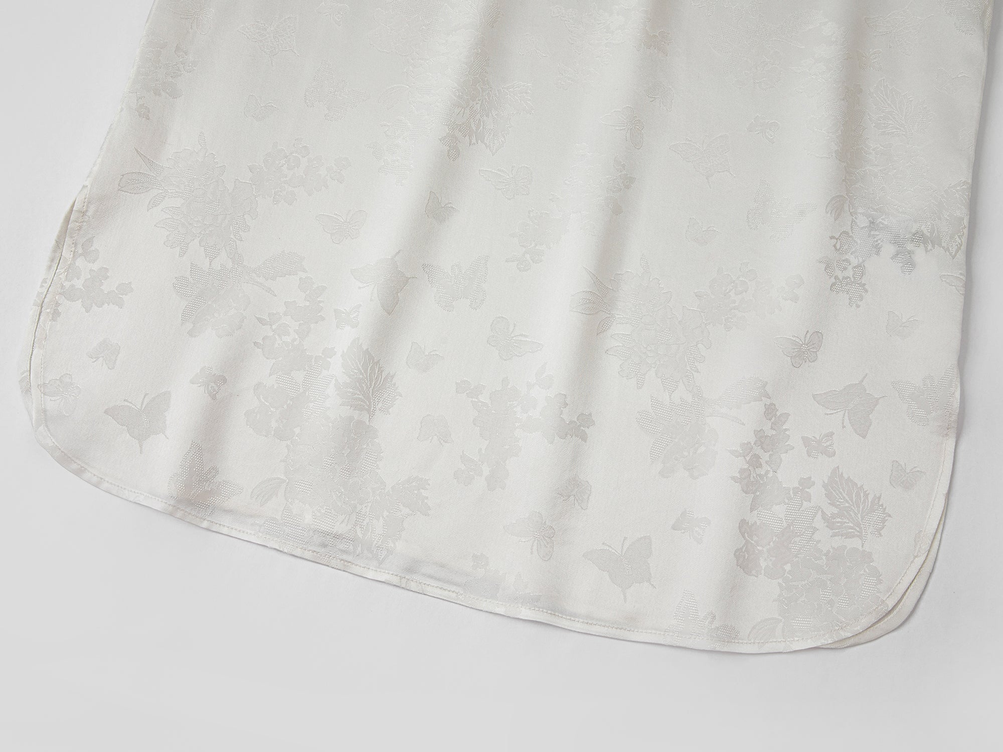 Modern chinese style mandarin collar blouse