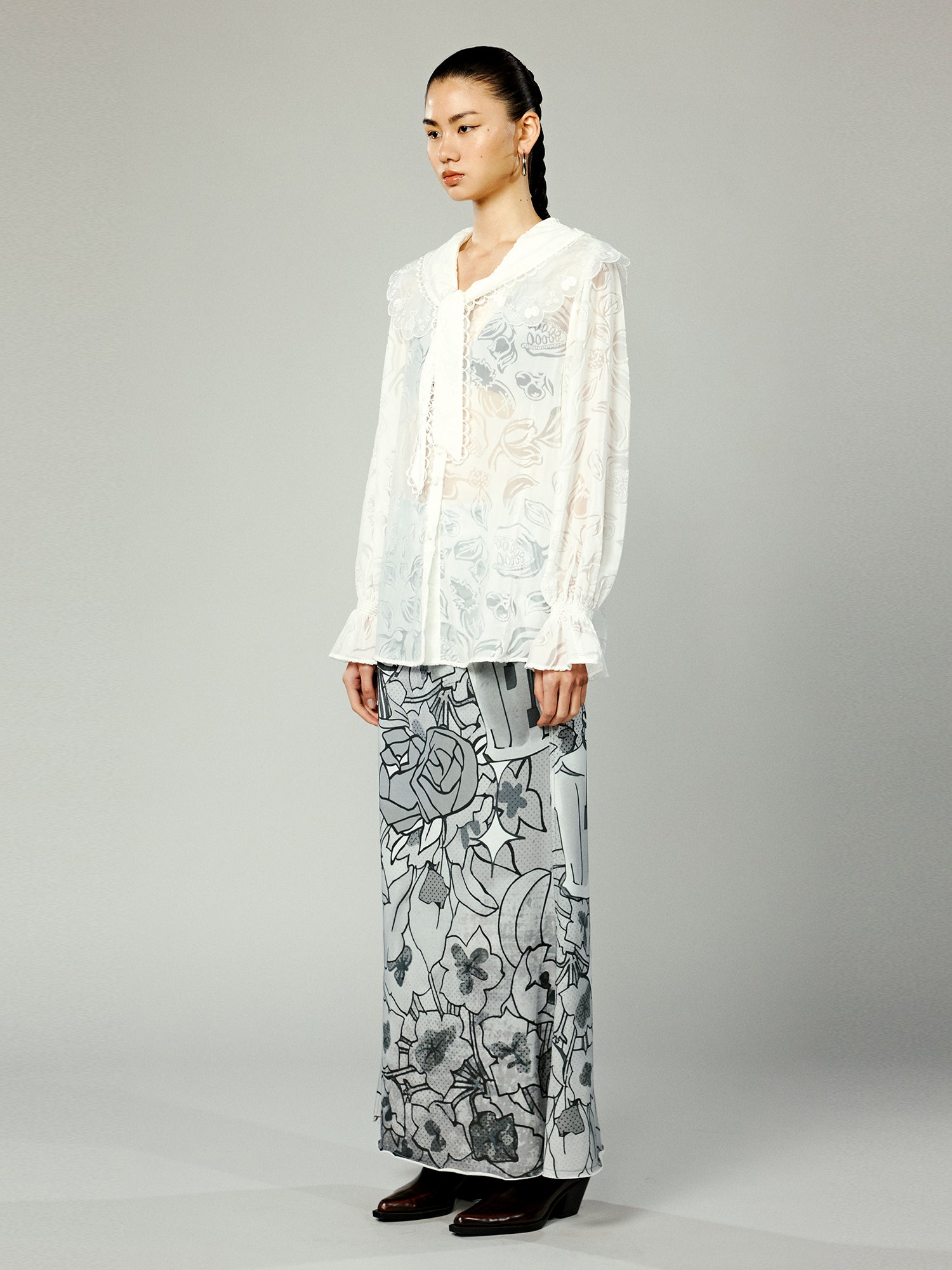 Velvet floral lace sailor collar shirt