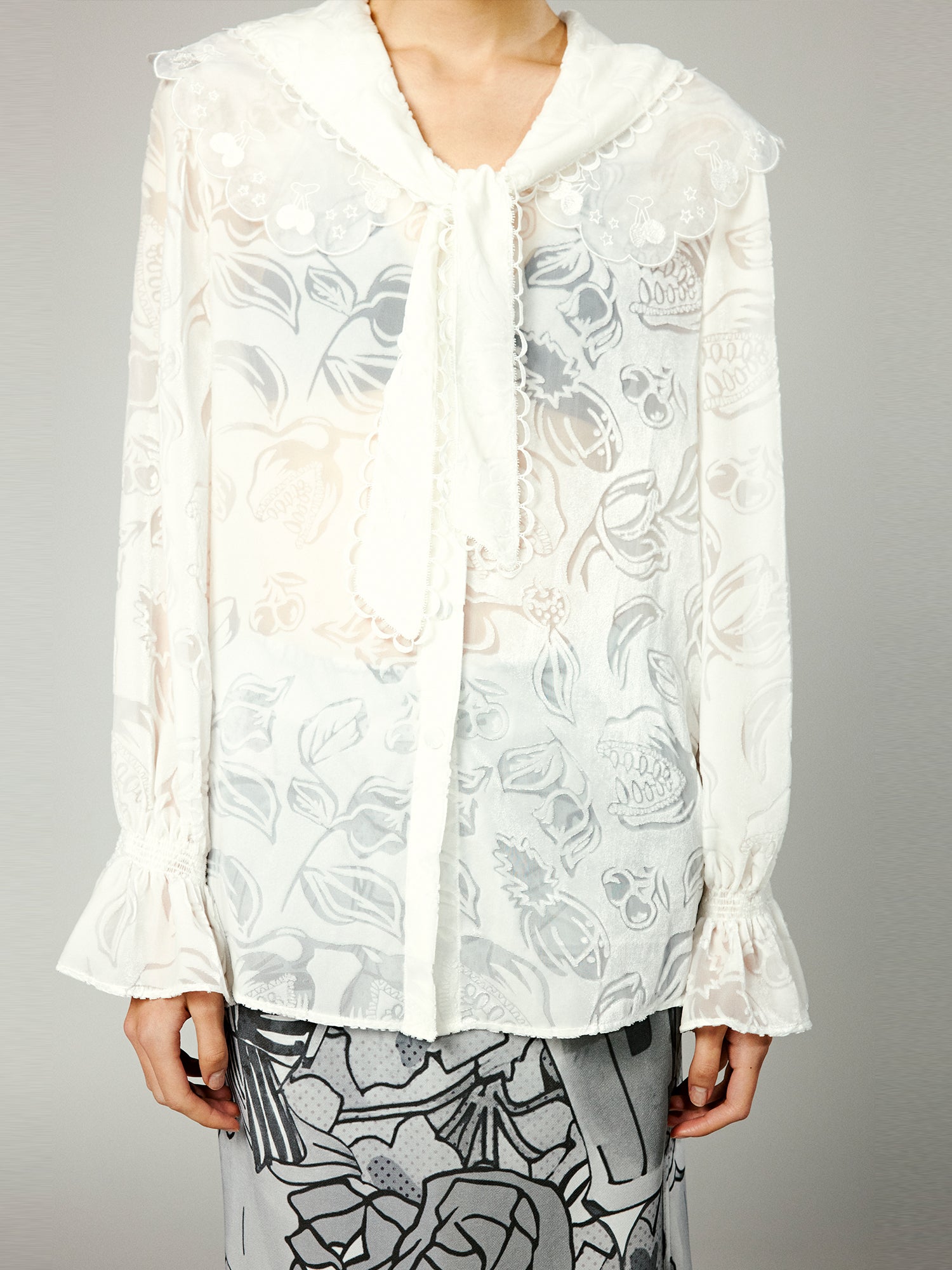 Velvet floral lace sailor collar shirt