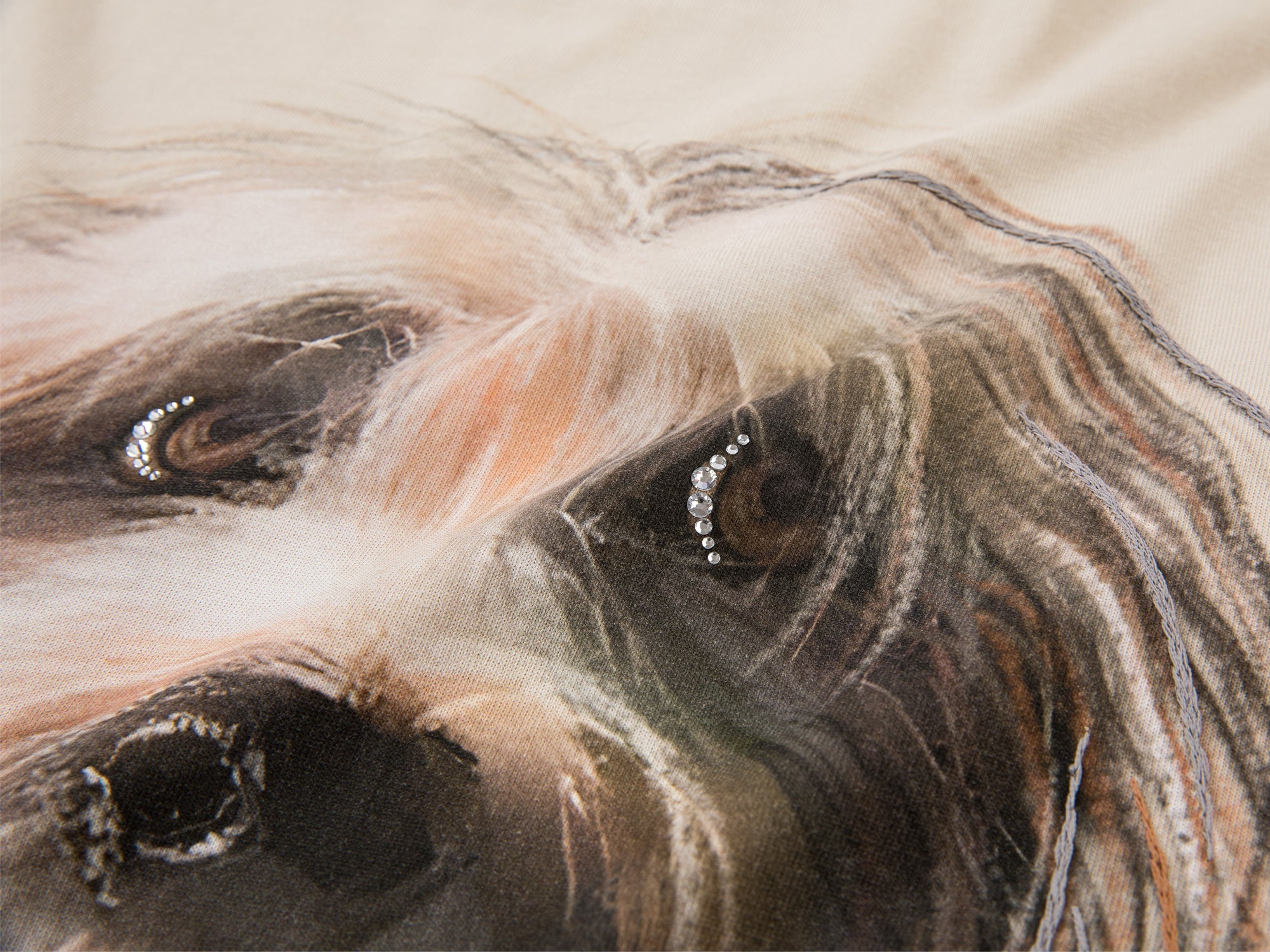 Long sleeve t-shirt with windswept dog design