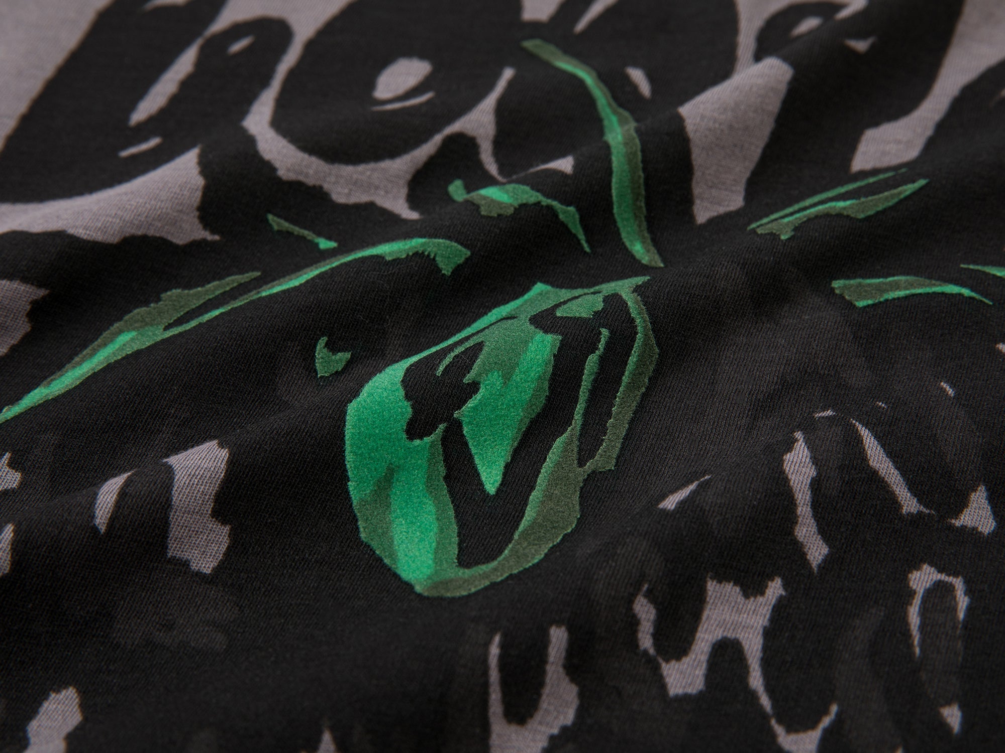 Strawberry flocked print t-shirt