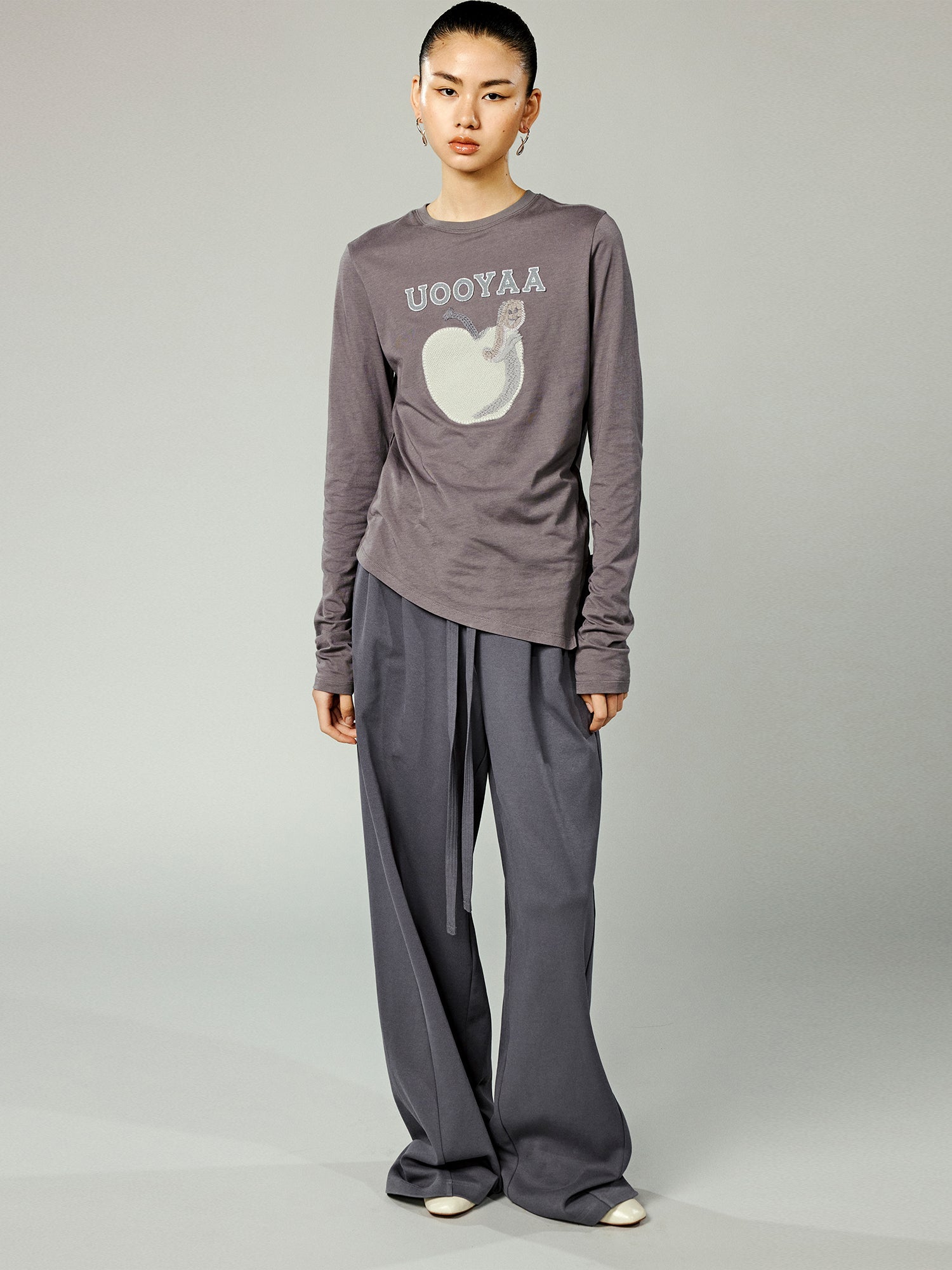 Black long sleeve logo t-shirt with diagonal hem