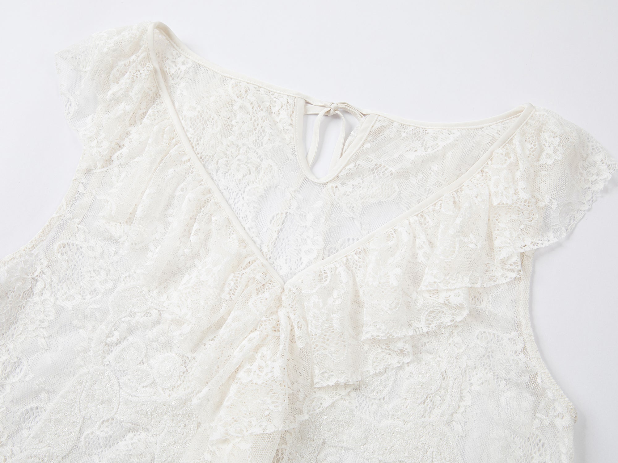 Romantic lace maxi dress