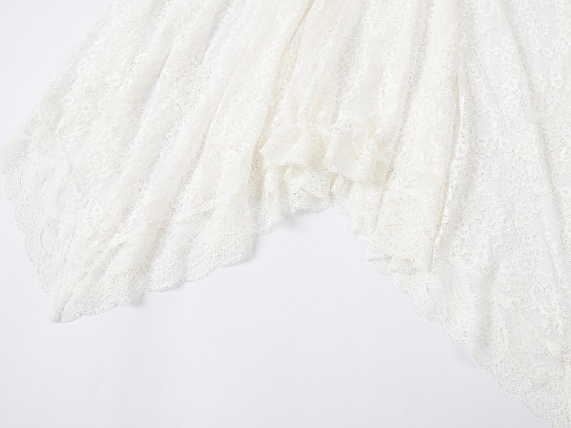 Romantic lace maxi dress