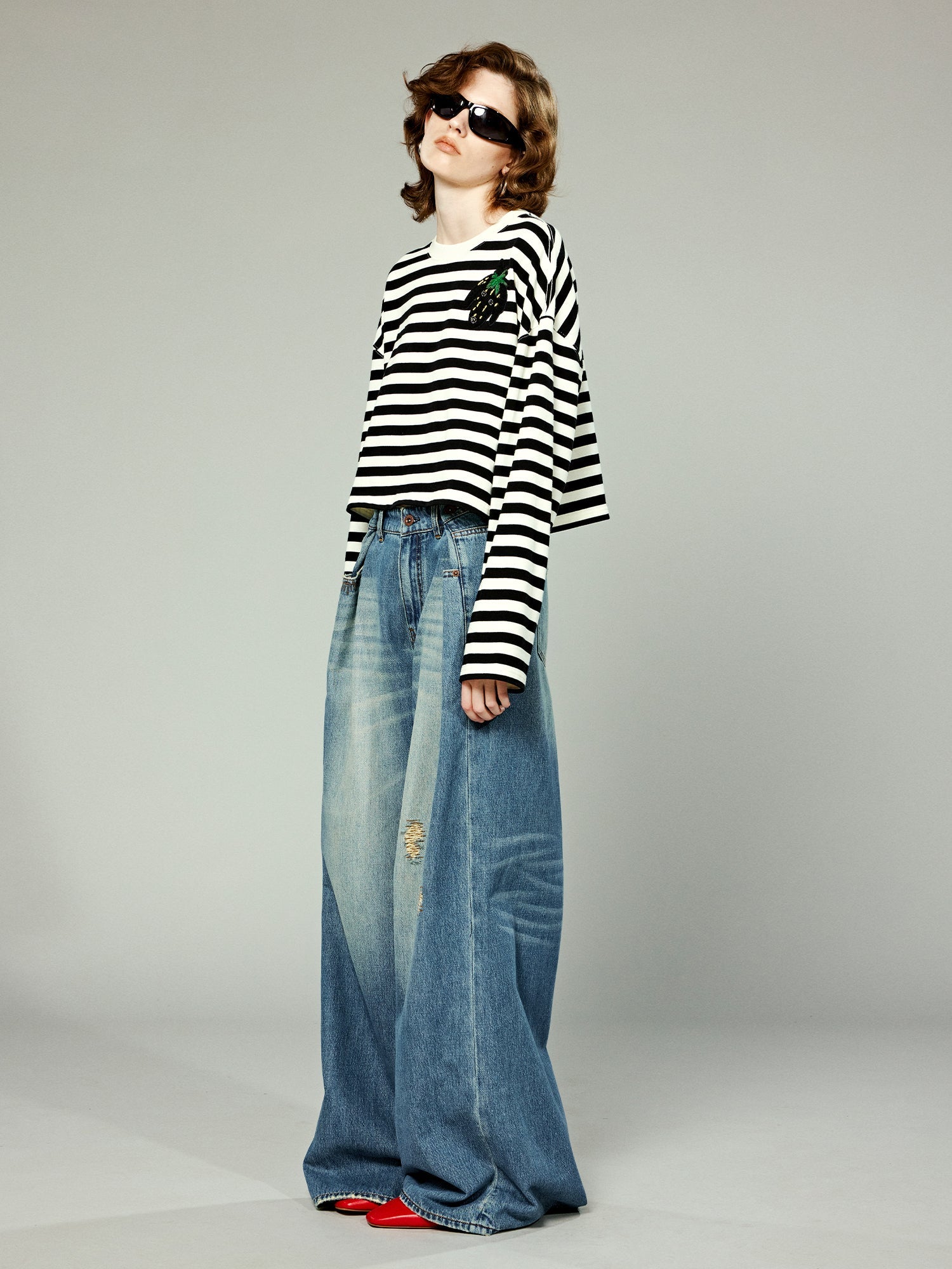 Relaxed fold-over jeans