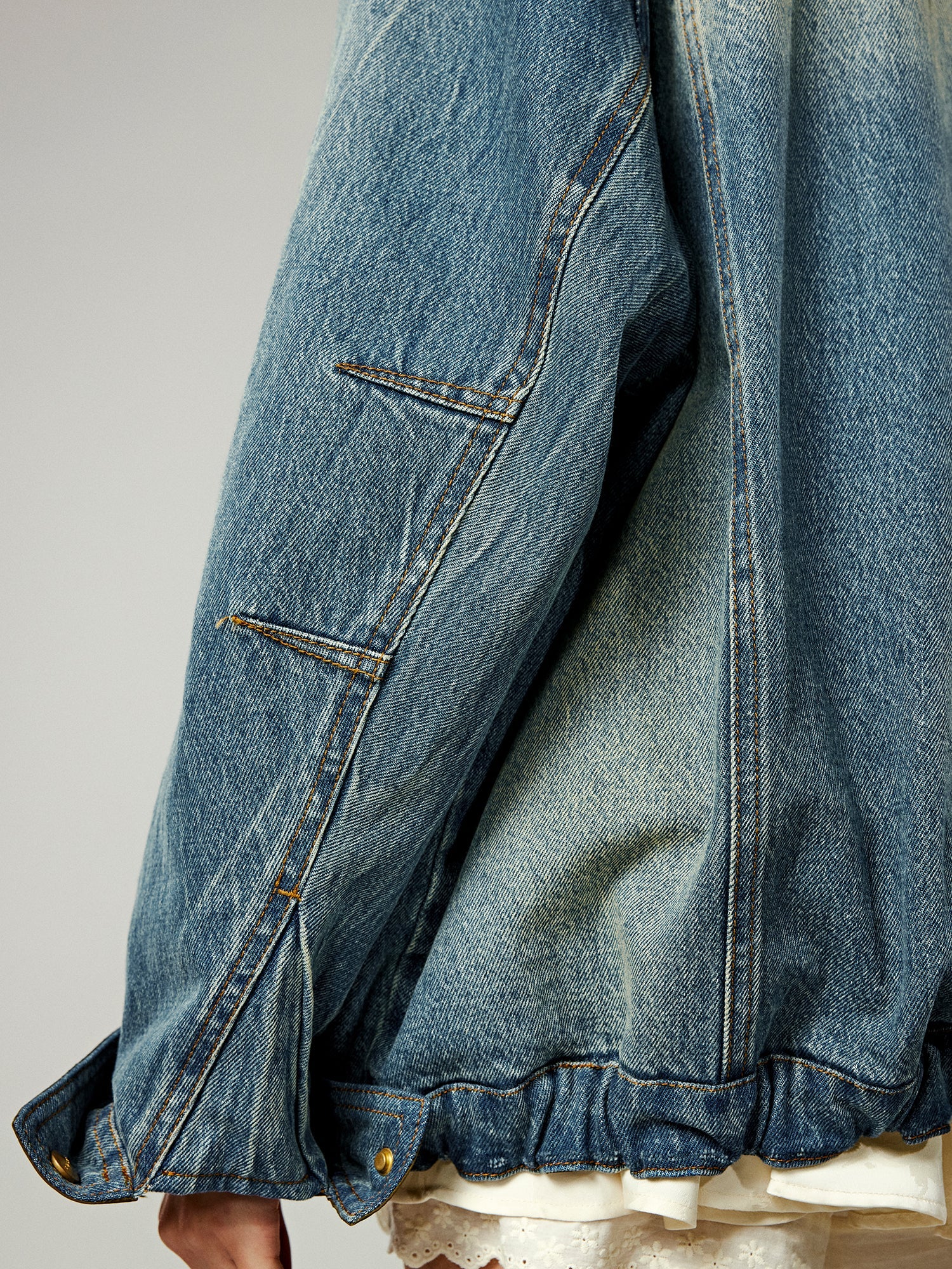 Reversible double-sided outdoor jacket