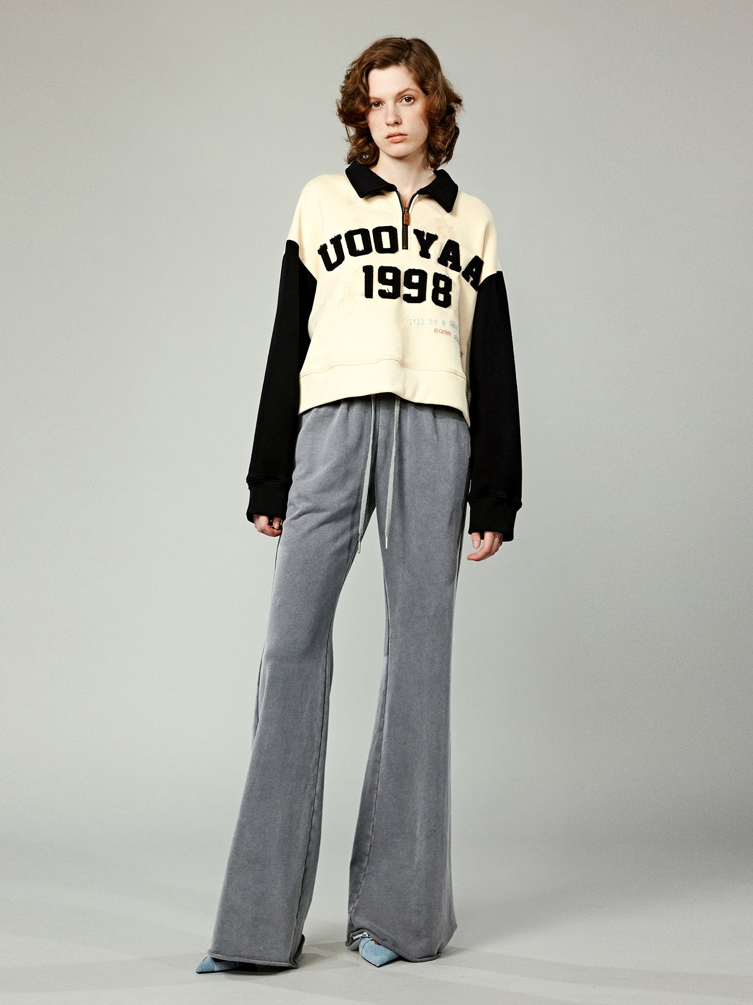 Washed flared sweatpants in grey