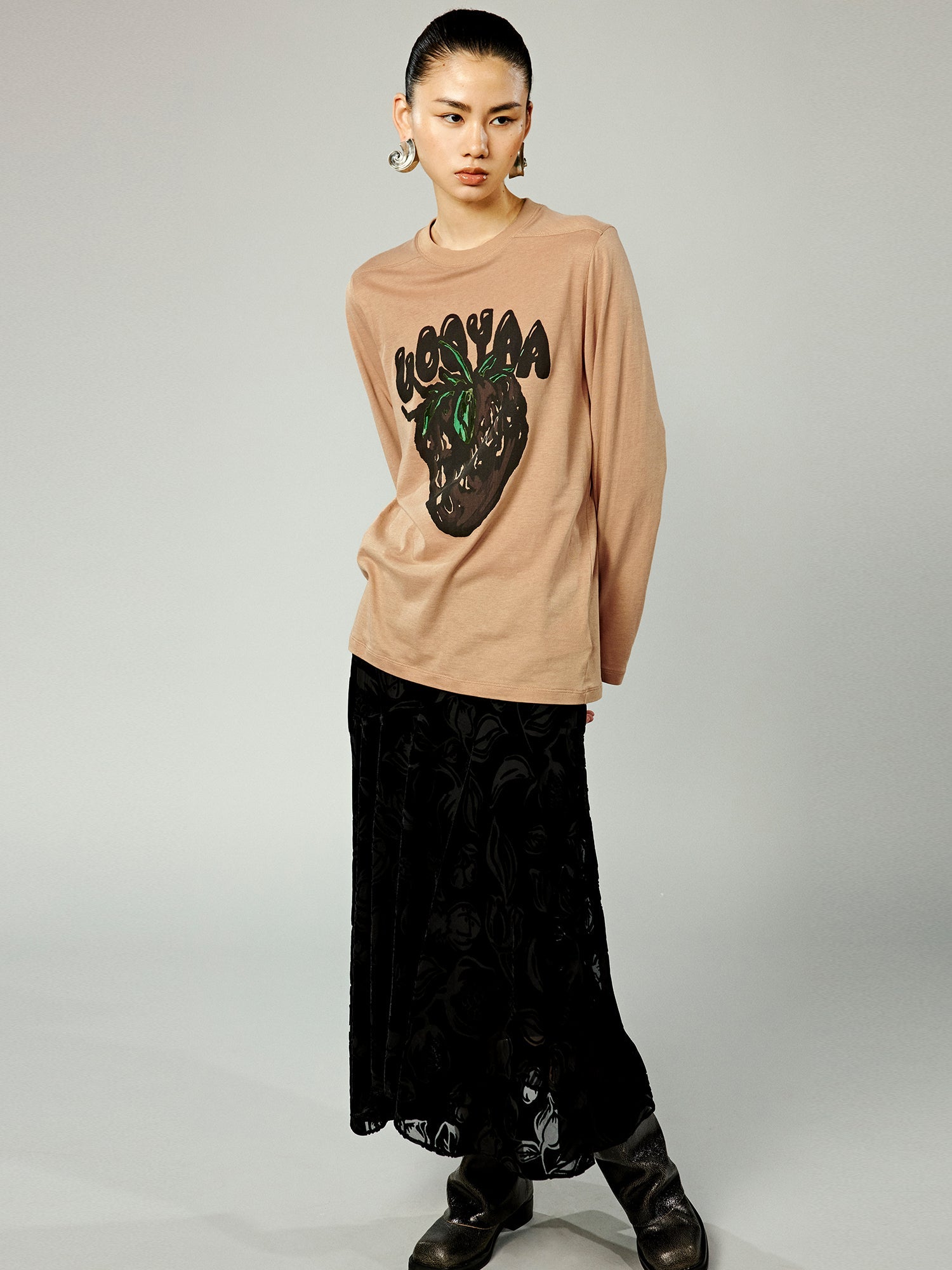 Graffiti strawberry long-sleeve t-shirt