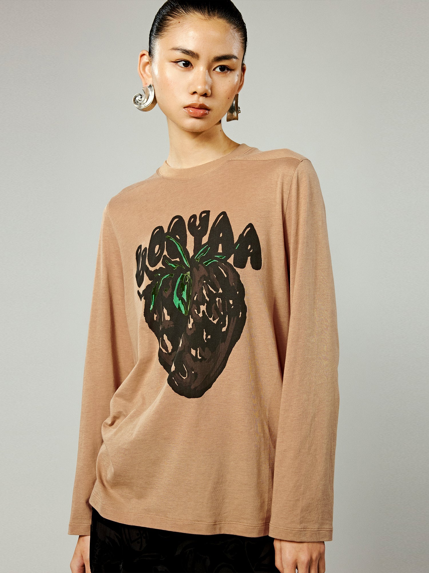 Graffiti strawberry long-sleeve t-shirt