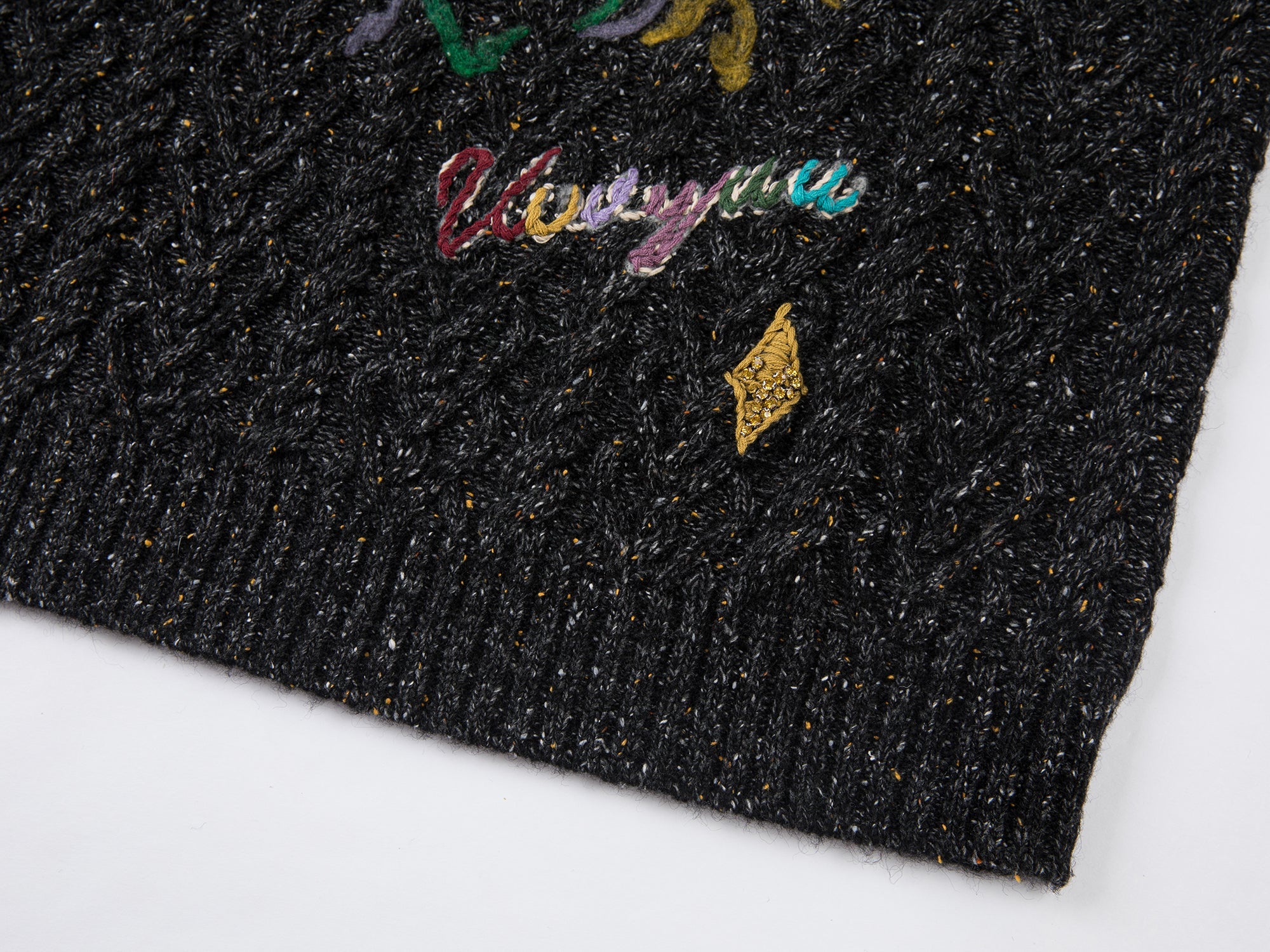 Graffiti anime girl sweater in dark grey