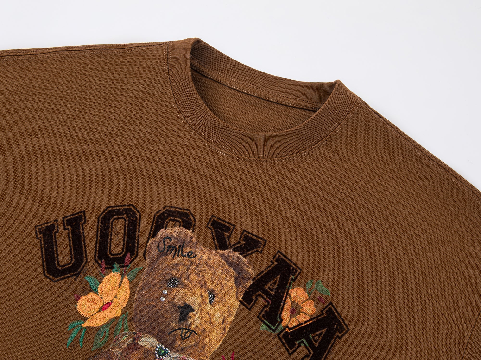 Double layered long-sleeve t-shirt with bear