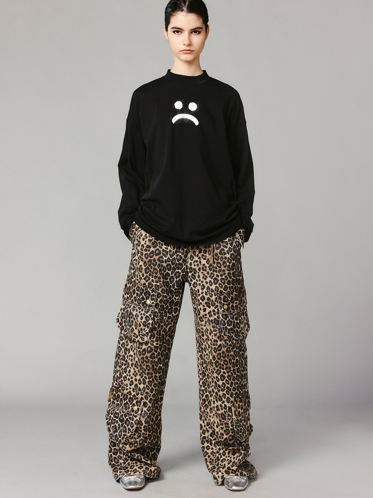 Crying face long-sleeve T-shirt