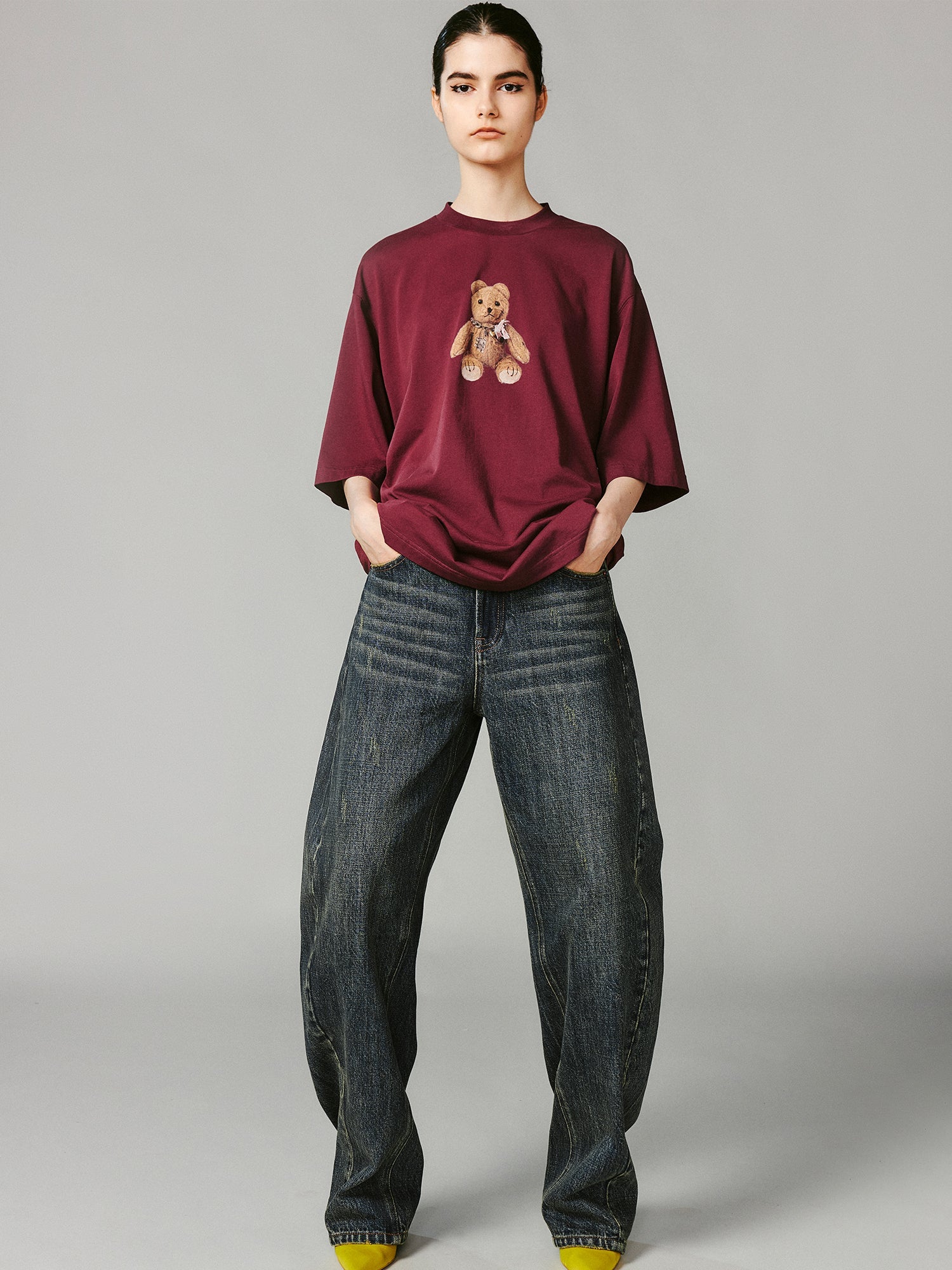 Washed curved blade jeans