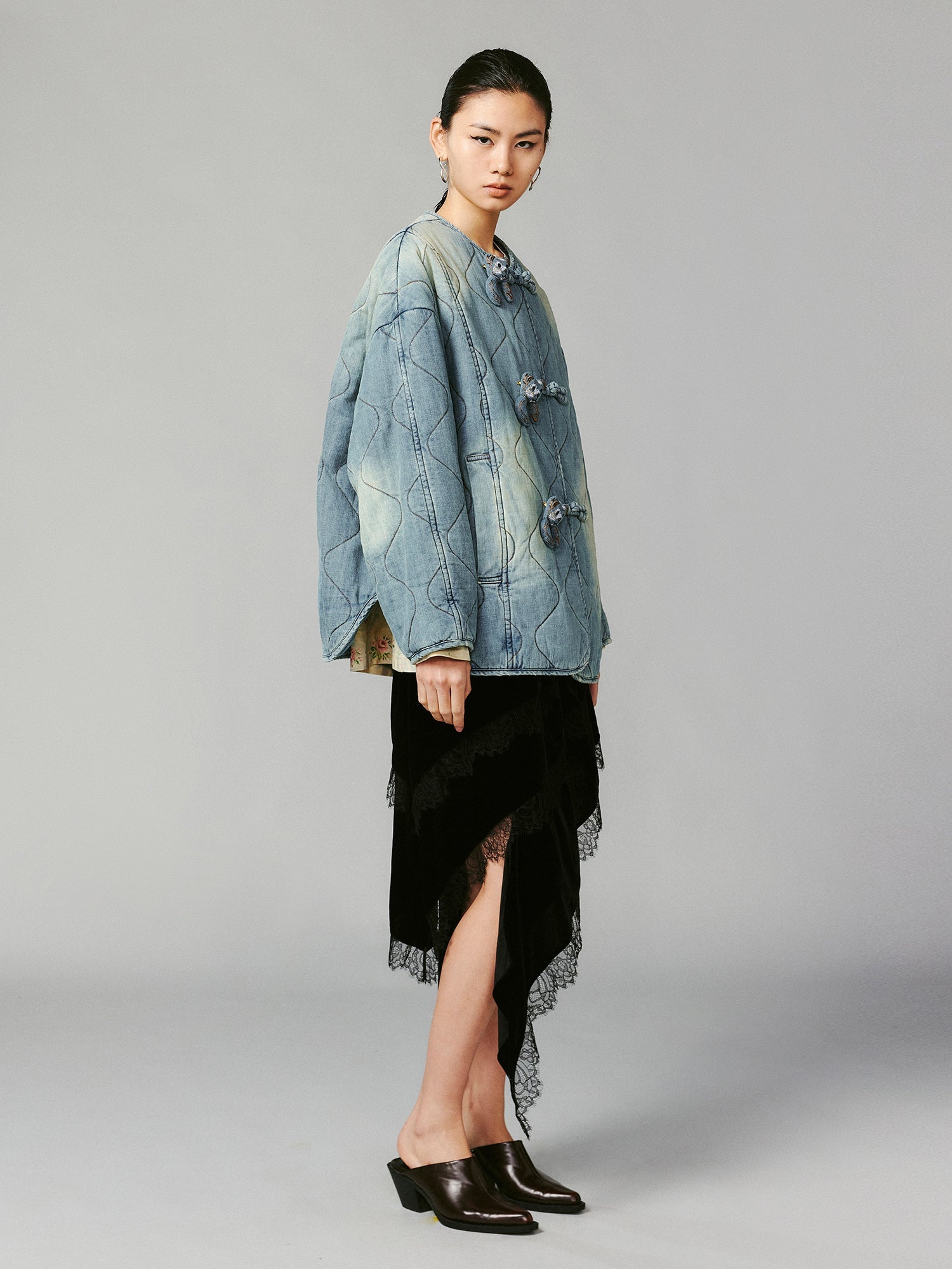 Bear embellished denim cotton jacket with Chinese knot buttons