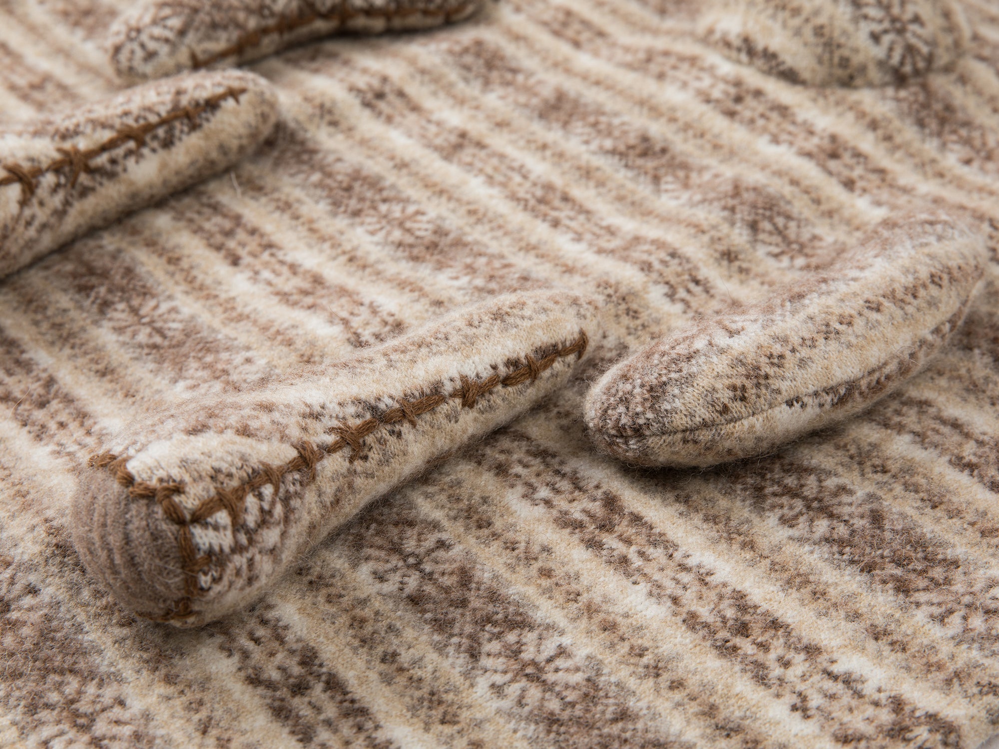 3D teddy bear Fairisle crewneck sweater