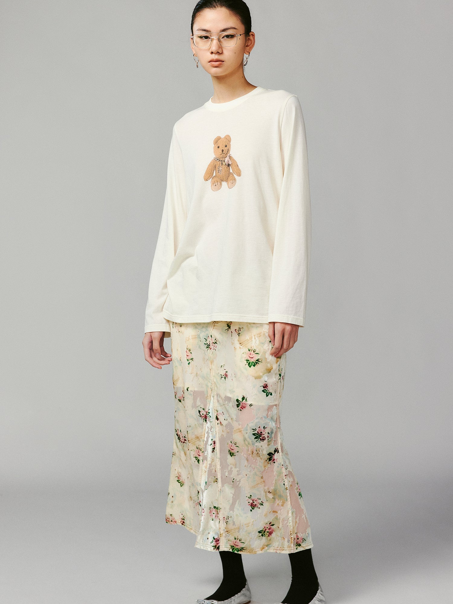 Floral crushed velvet skirt