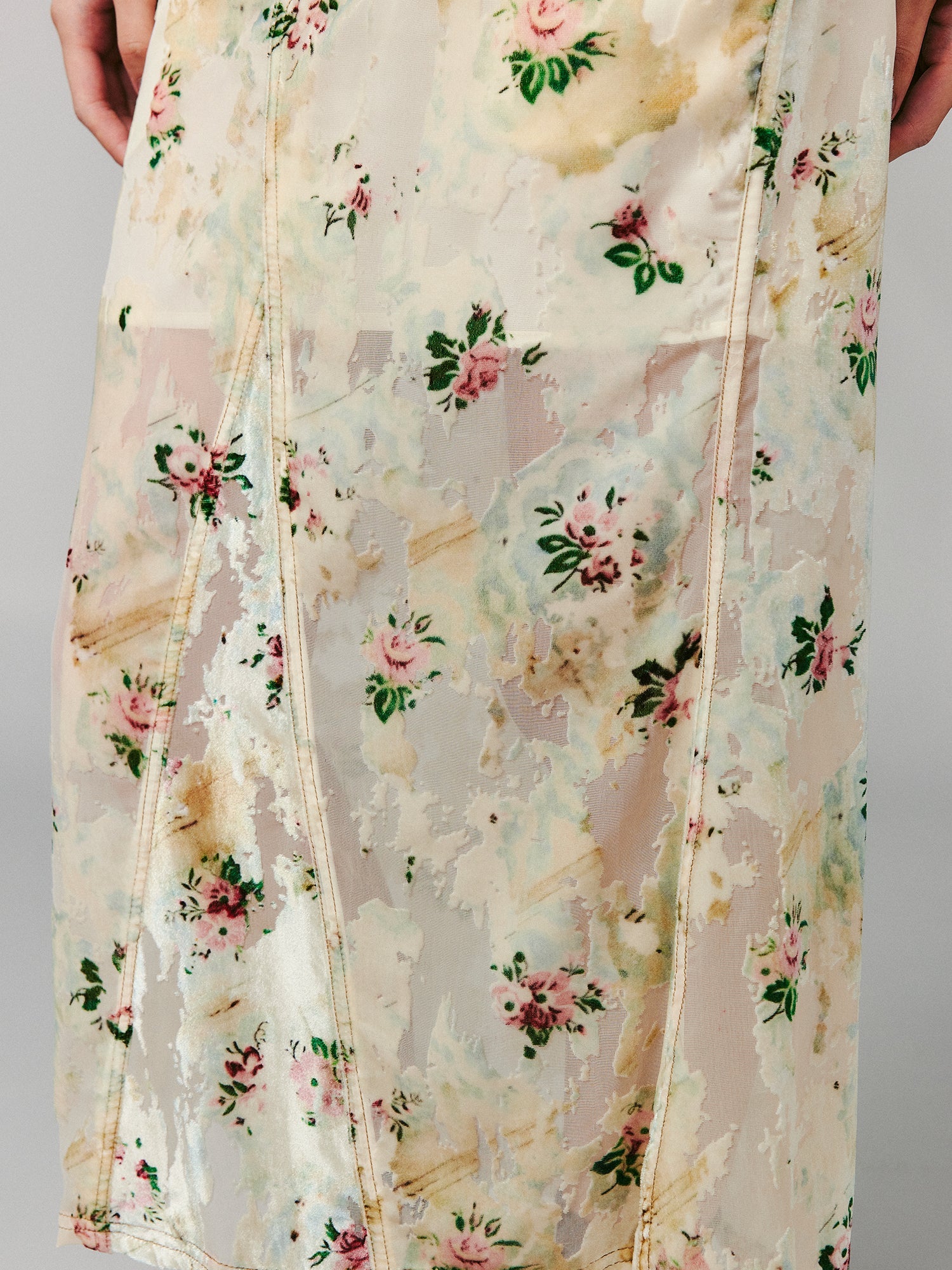Floral crushed velvet skirt
