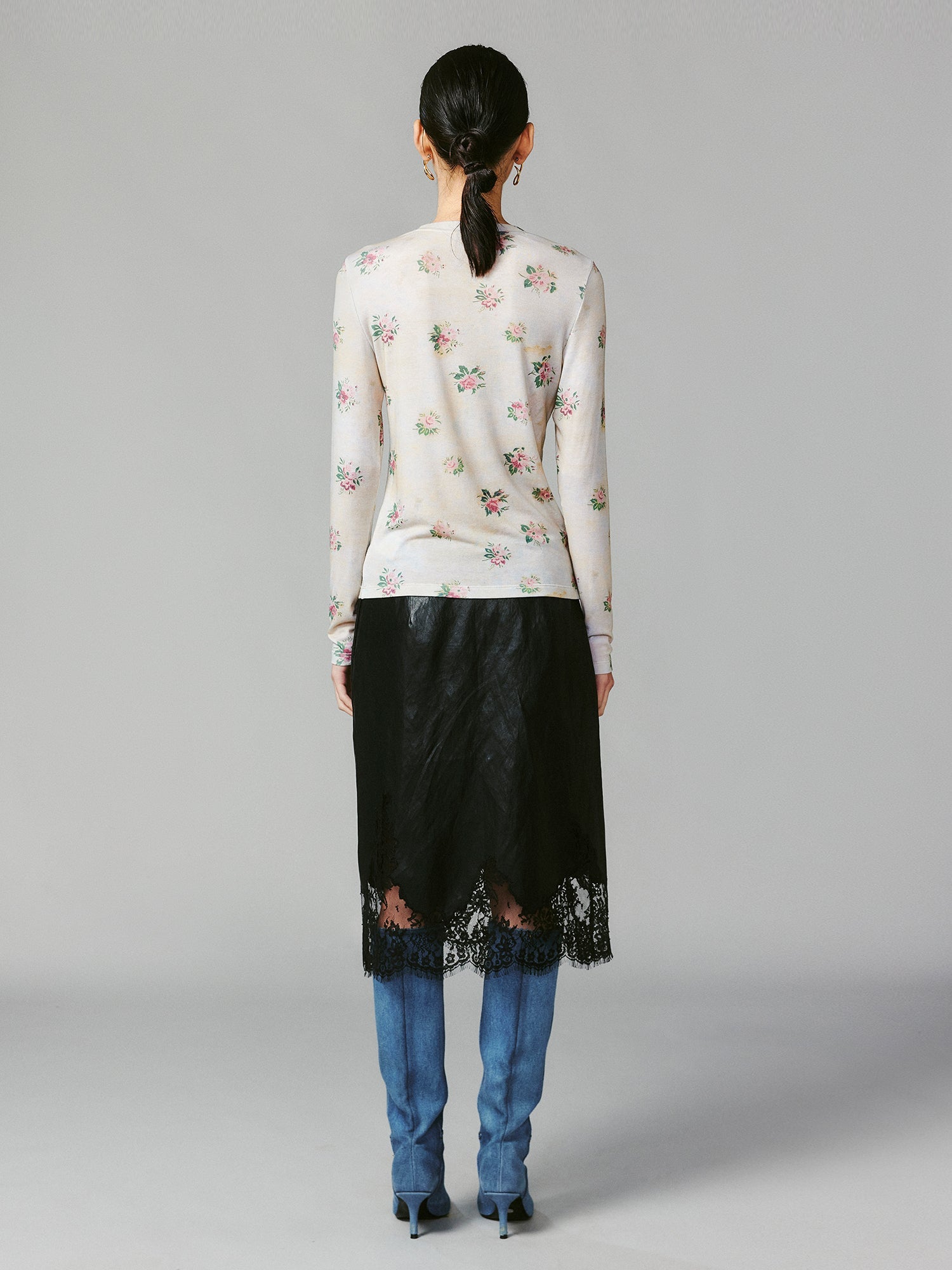 Lace-paneled PU leather skirt