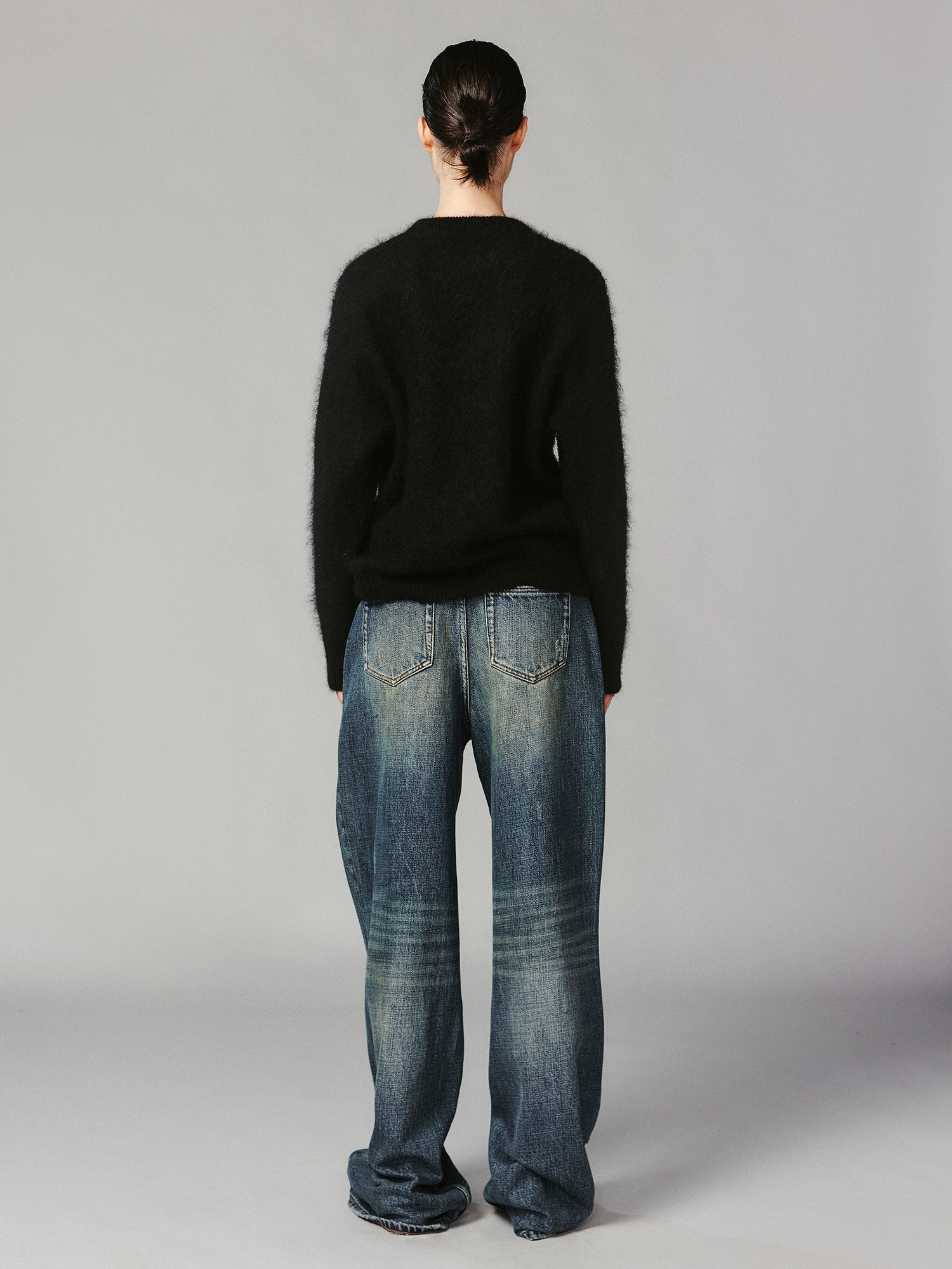 Emotional dynamic cherry pullover