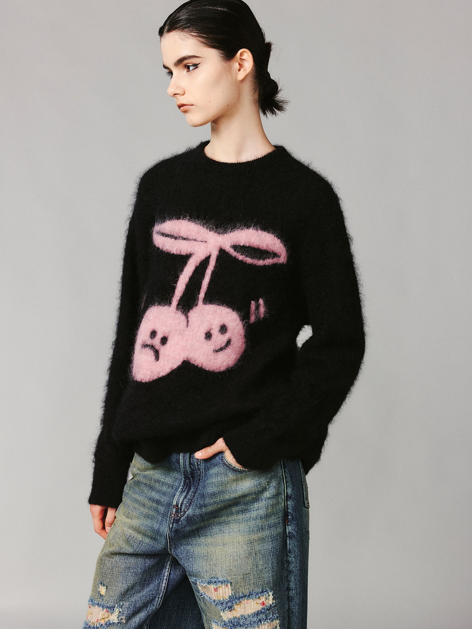 Emotional dynamic cherry pullover