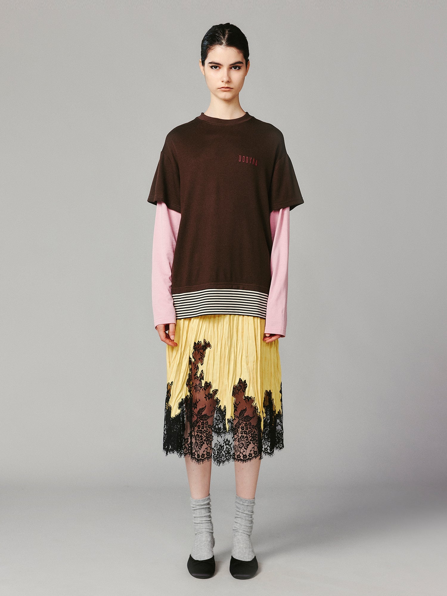 Color-block faux-layered long sleeve T-shirt