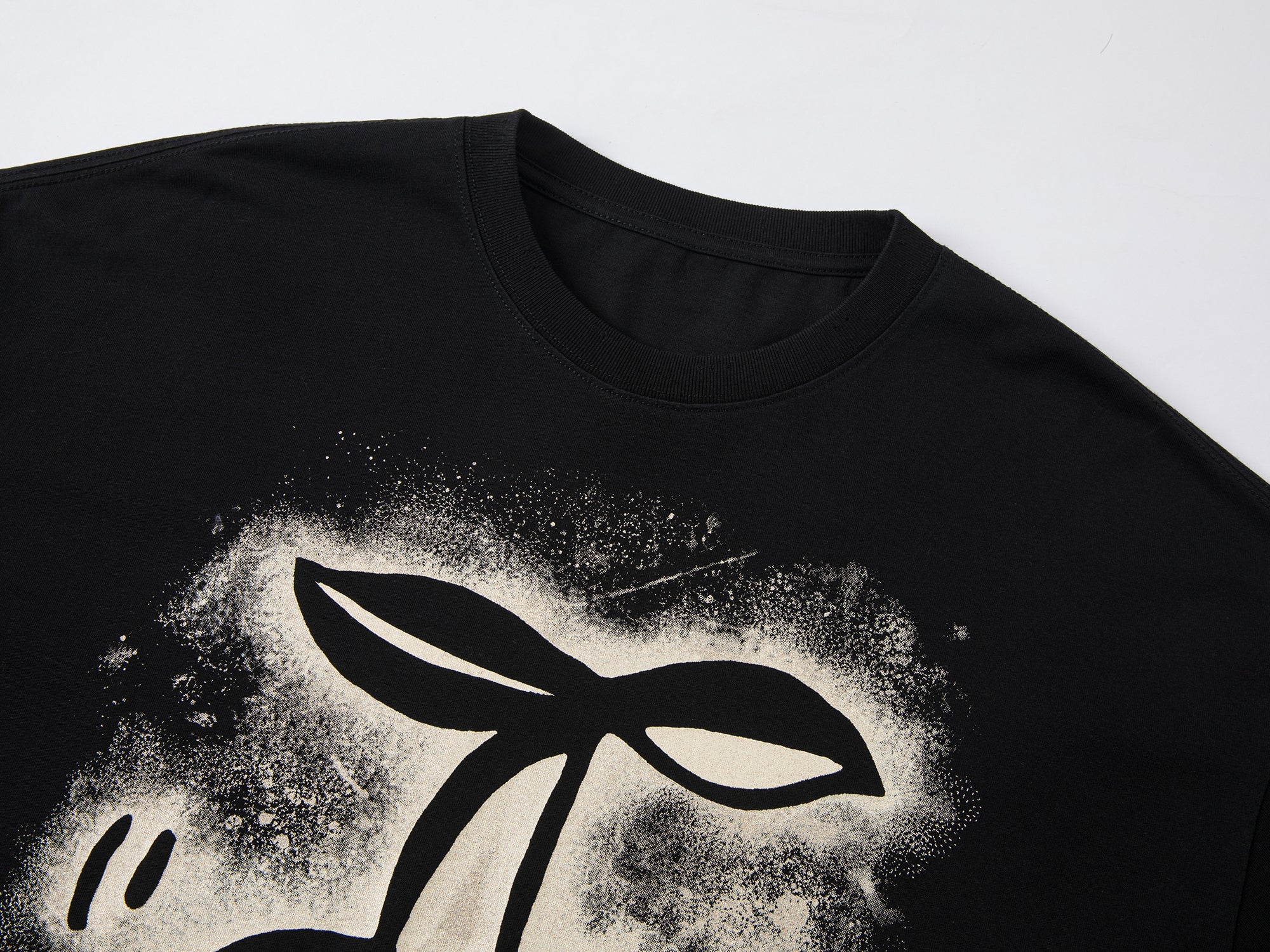 Emotional dynamic cherry long sleeve T-shirt