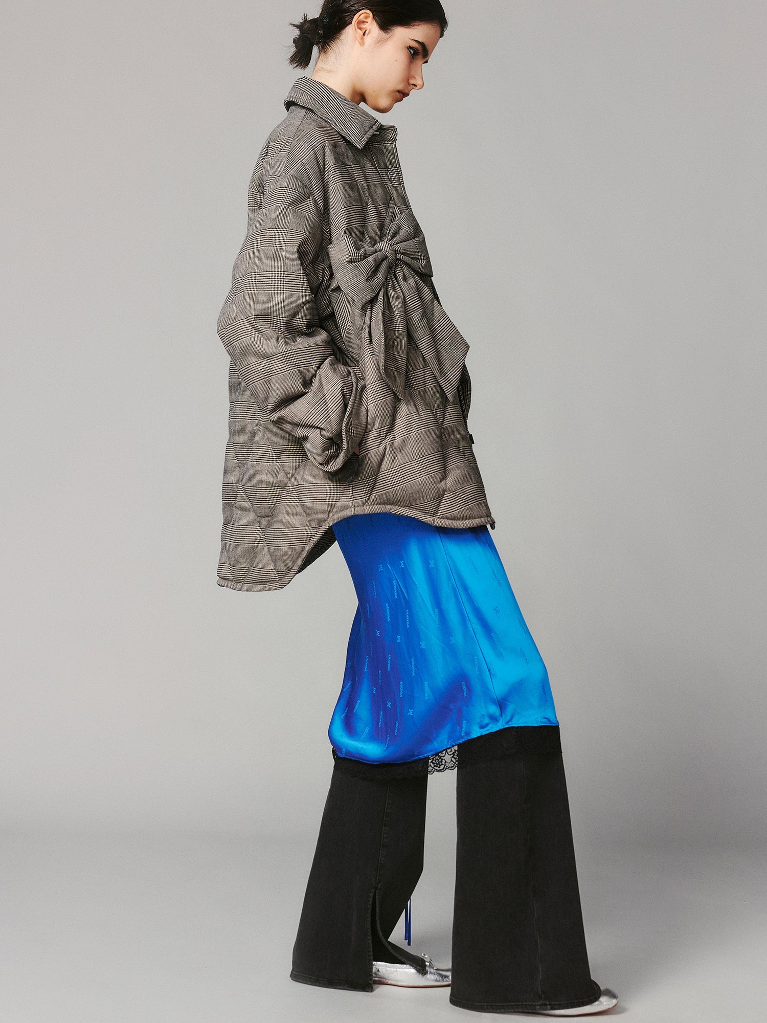 Bow shirt-style puffer jacket