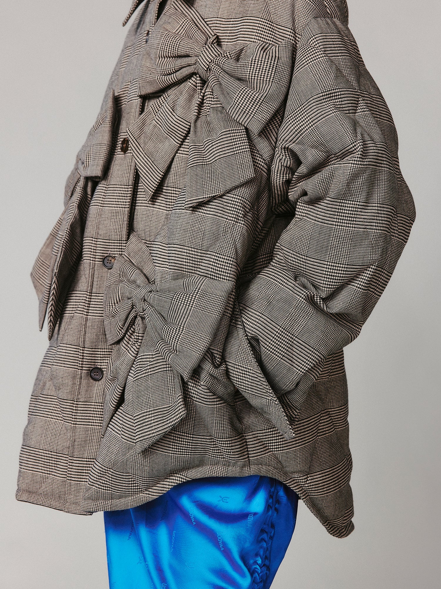 Bow shirt-style puffer jacket