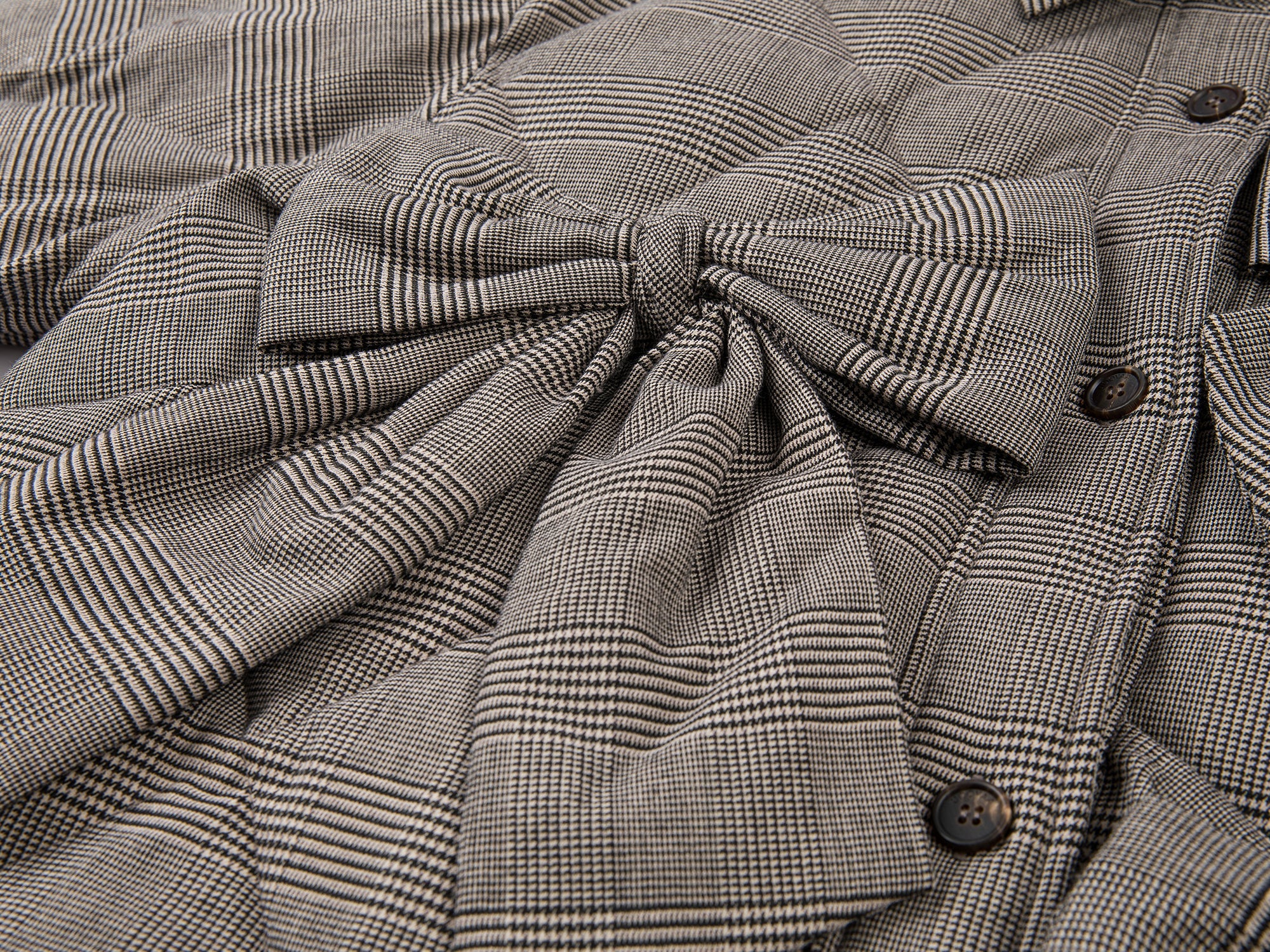 Bow shirt-style puffer jacket