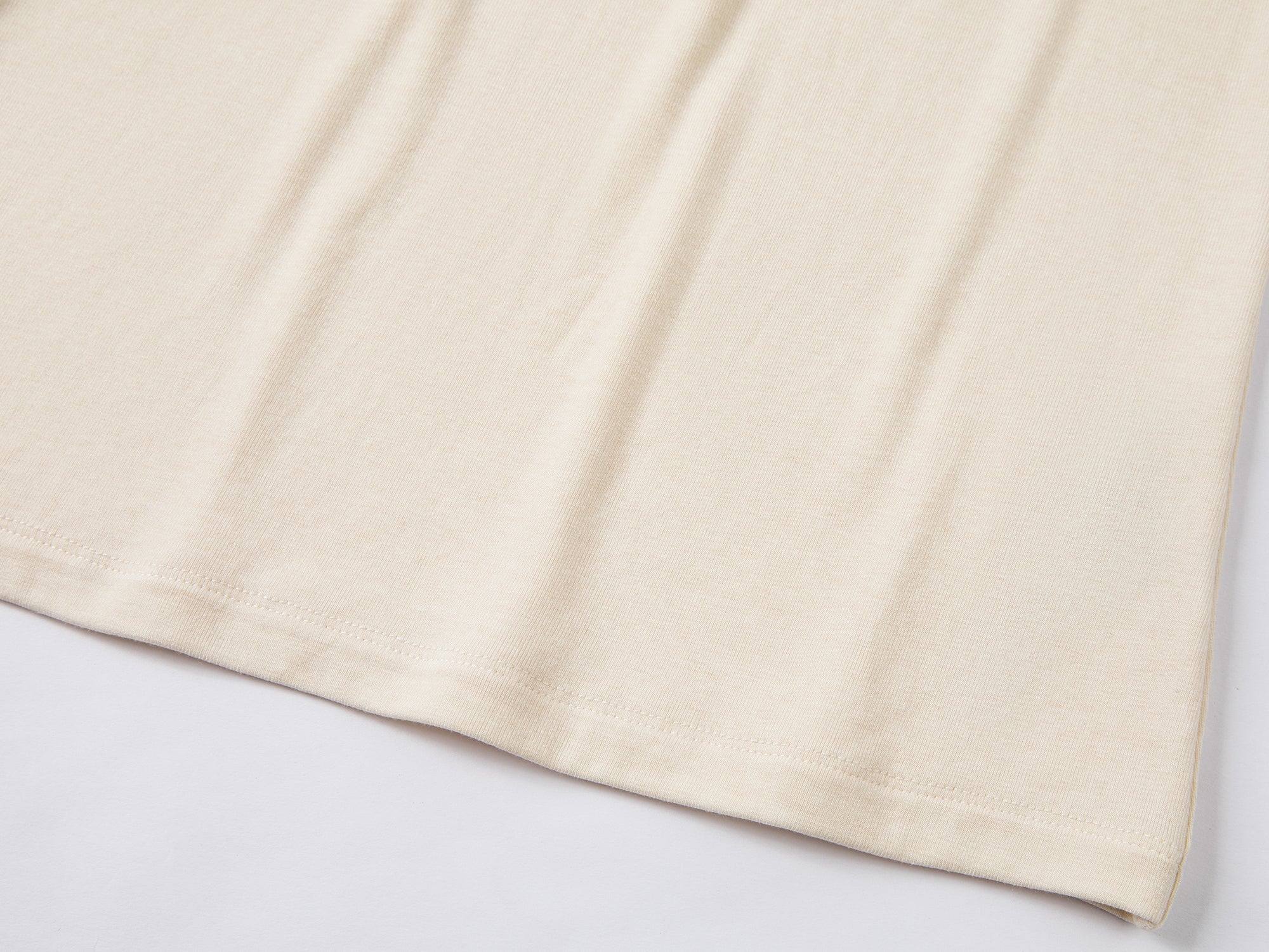 Contrast logo embroidered stand collar pullover