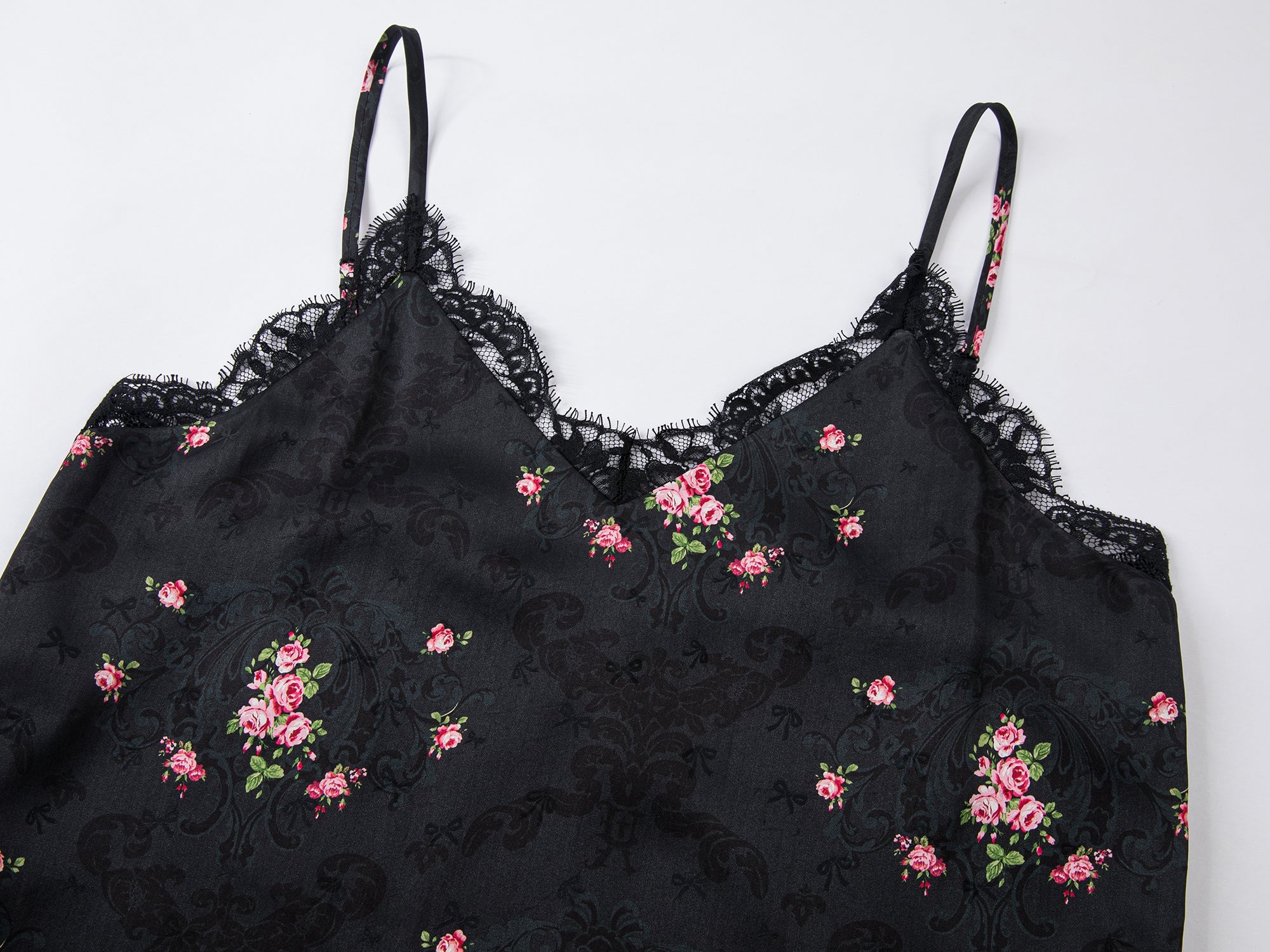 The European wallpaper-inspired floral lace slip dress