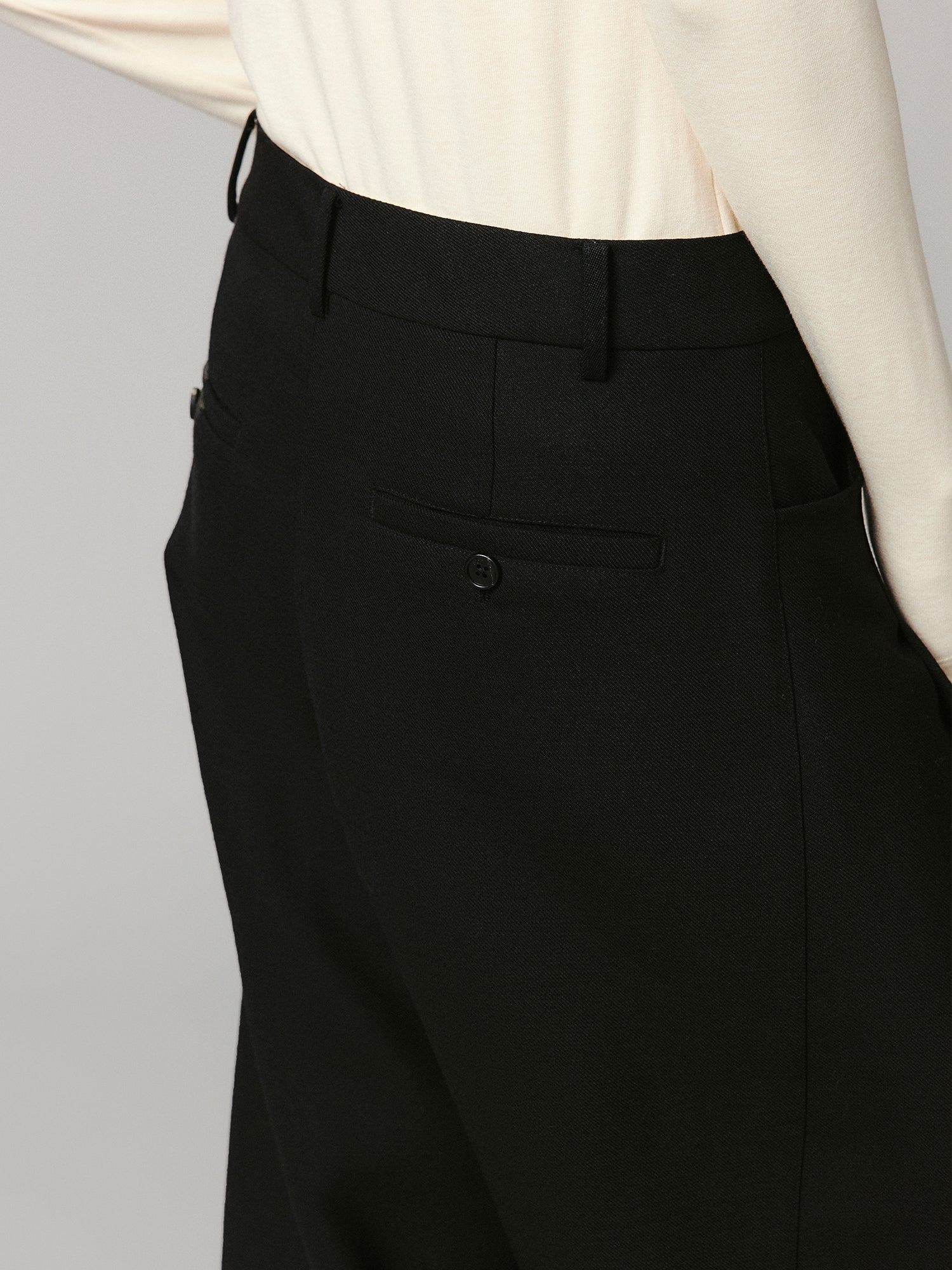 Fine wool double-pleated wide-leg suit trousers