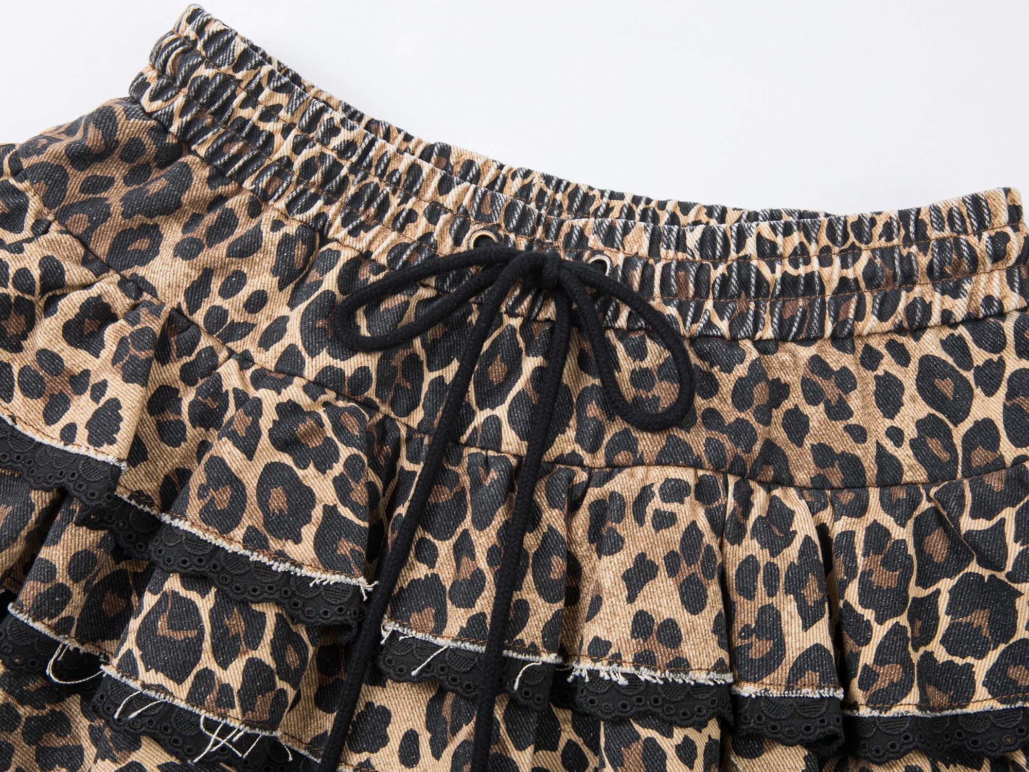 Leopard print ruffle skort