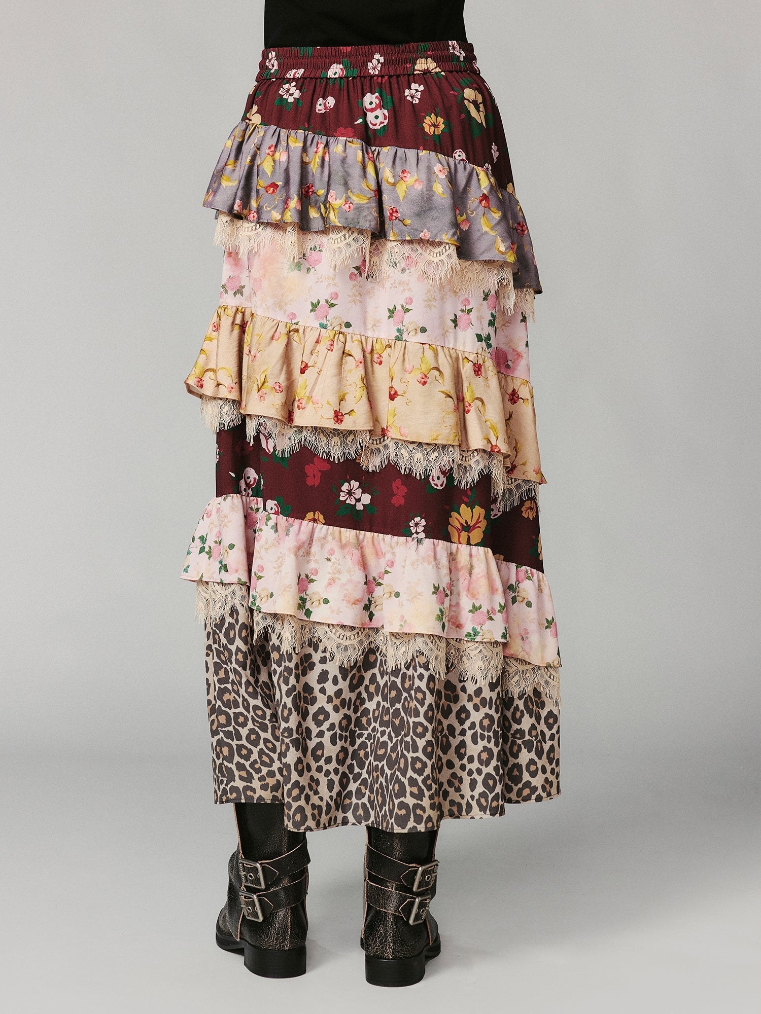 Romantic floral print ruffle maxi skirt