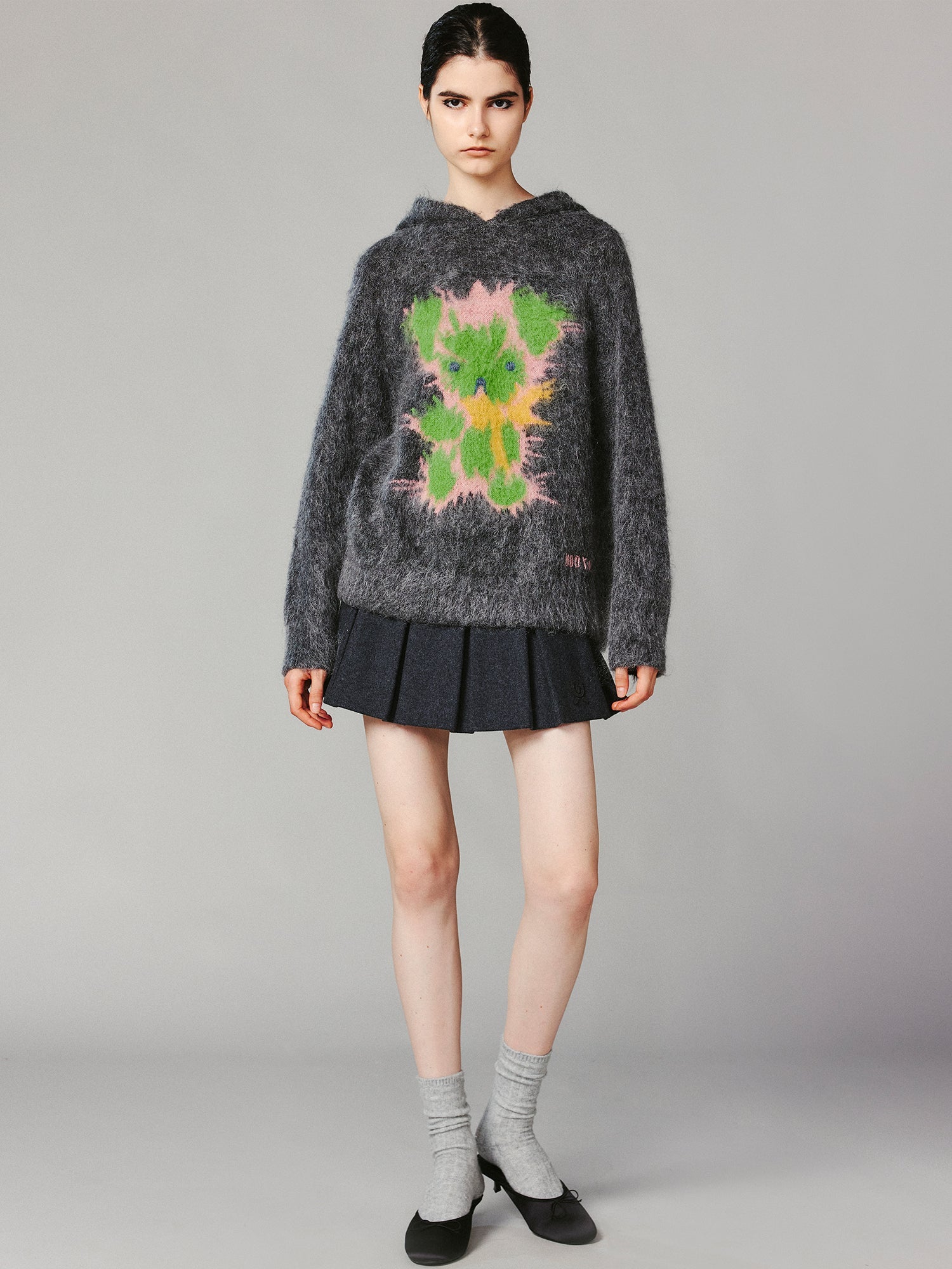 School-style pleated wool skirt