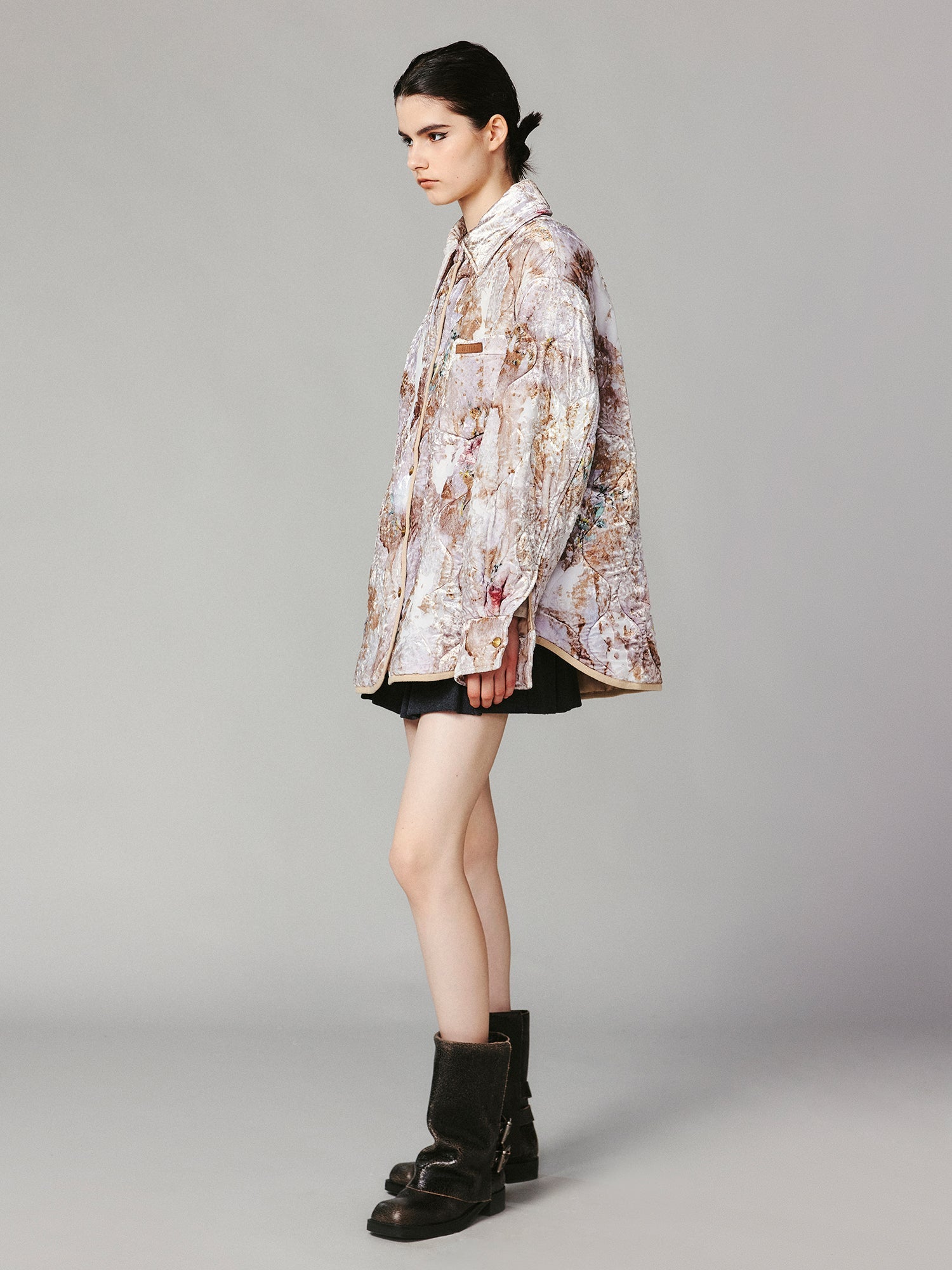 Floral wallpaper velvet burnout shacket